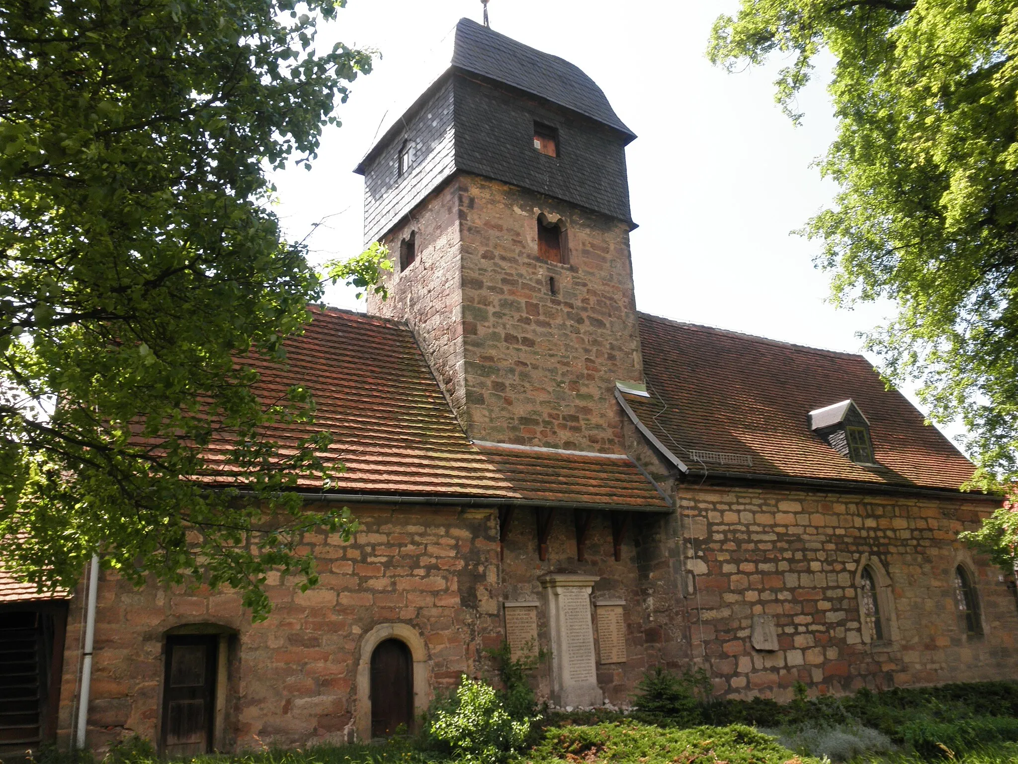 Photo showing: Church in Großkochberg in Thüringen