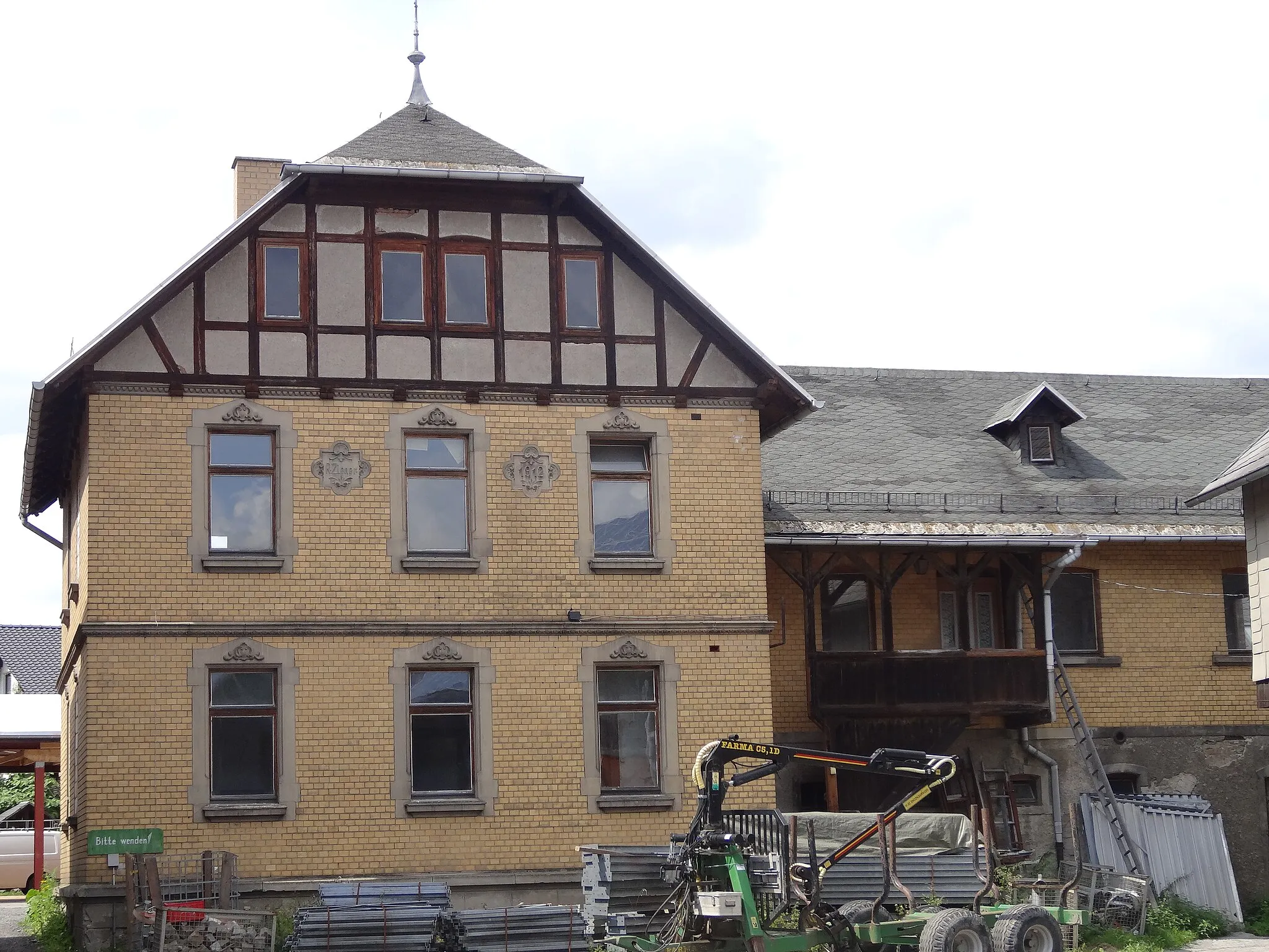 Photo showing: House in Marktgölitz, Thuringia, Germany