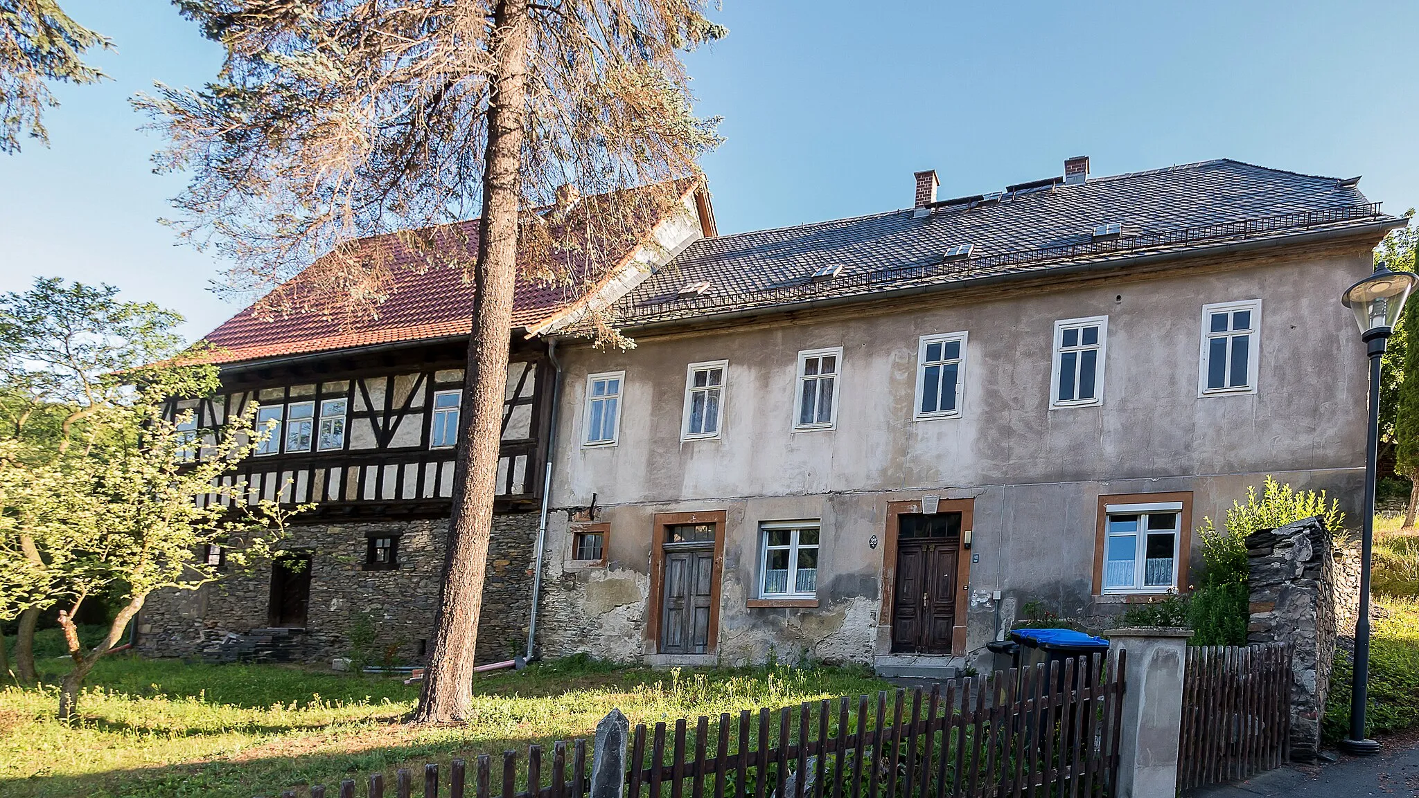 Photo showing: Unterloquitz    Nr.  23   Pfarrhaus