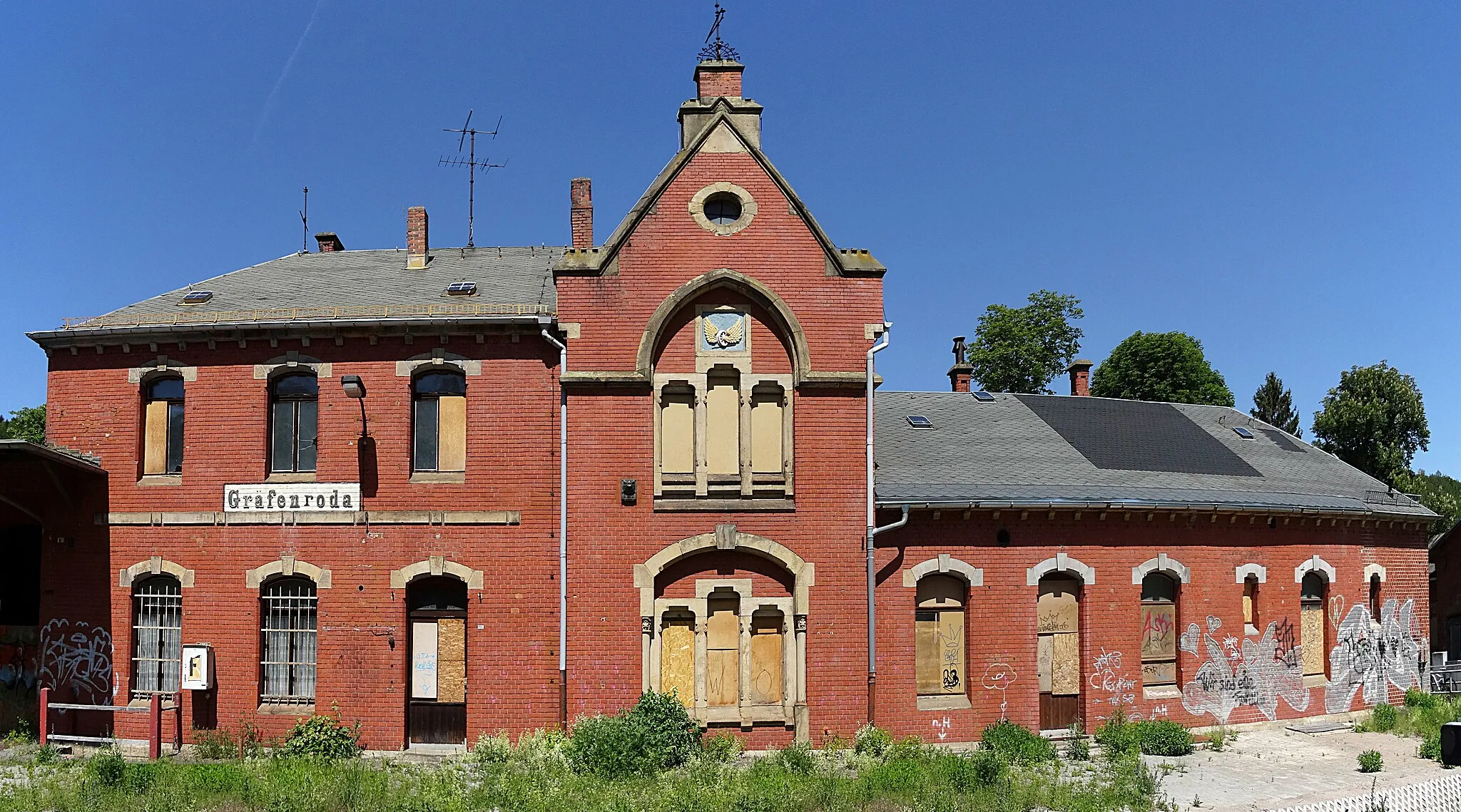 Photo showing: Bahnhof von Gräfenroda (Thüringen) 2020