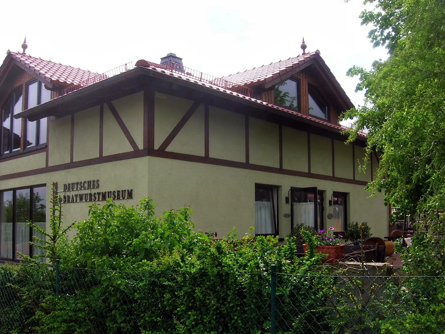 Photo showing: 1. Deutsches Bratwurstmuseum in Holzhausen im Thüringer Ilm-Kreis