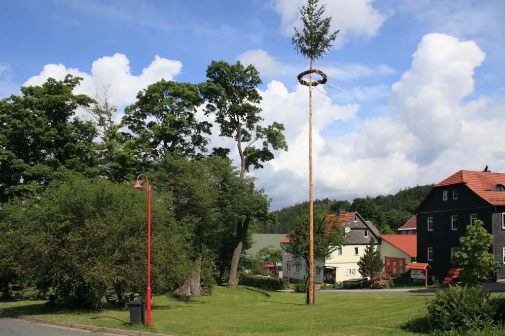 Photo showing: Wittgendorf, Saalfelder Höhe