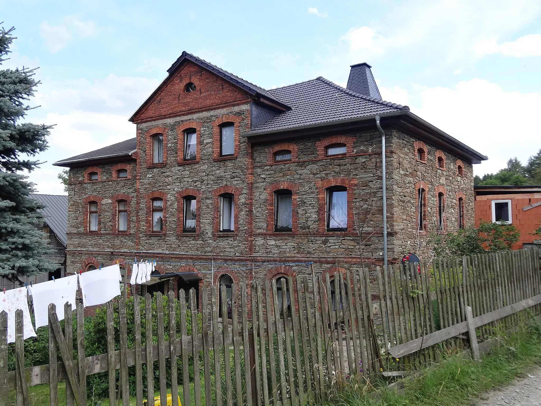 Photo showing: House in Laasen (Probstzella), Thuringia, Germany