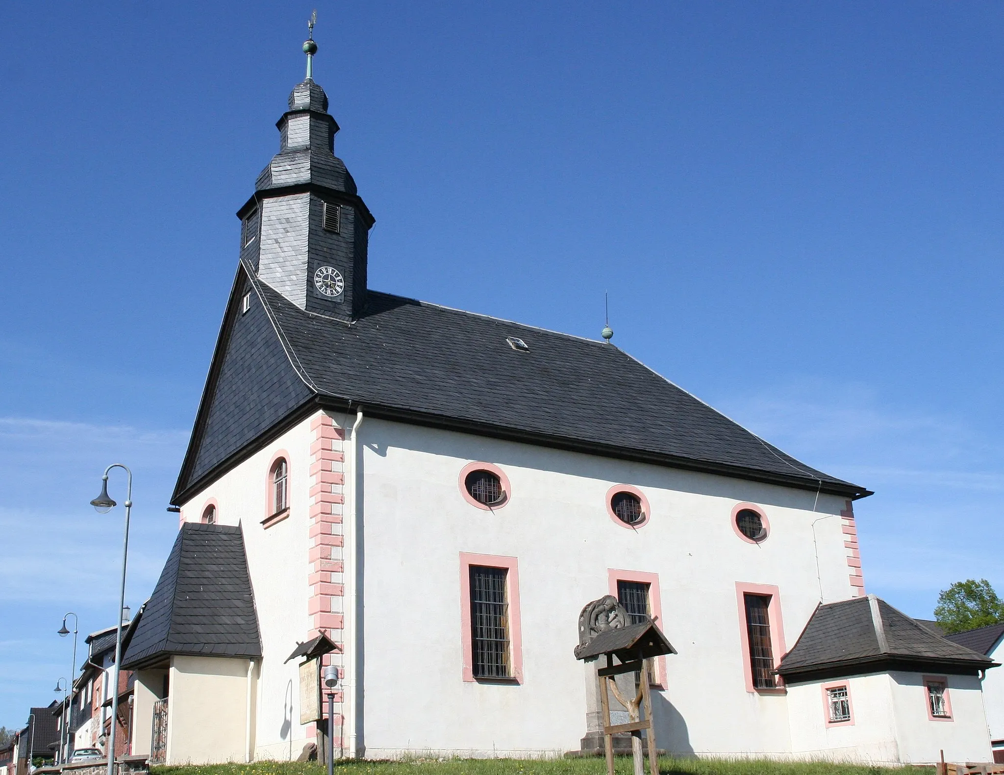 Photo showing: ev. Kirche St. Nikolaus evangelische Kirche in Judenbach, Landkreis Sonneberg