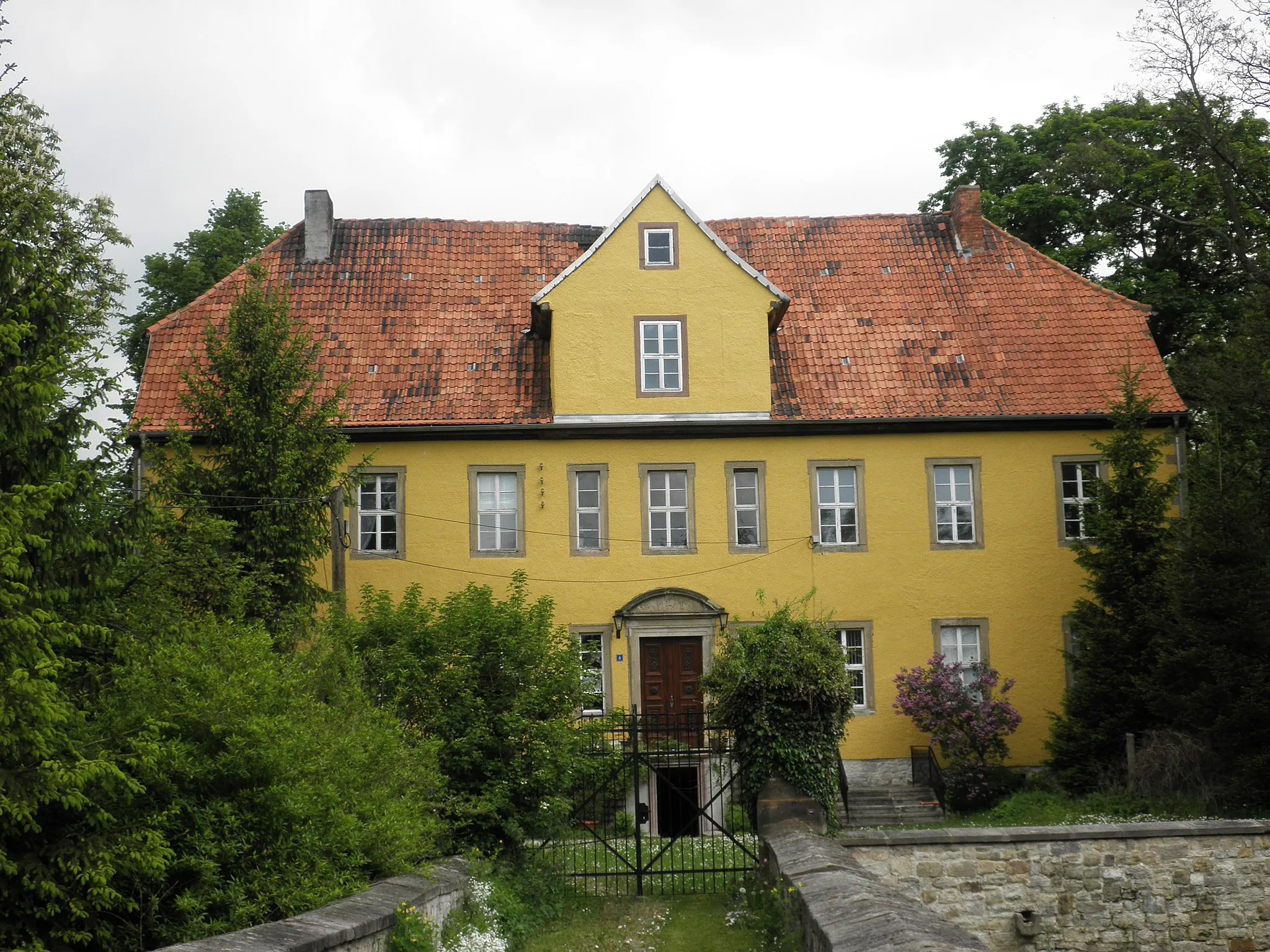 Photo showing: Schloss Ostramondra
