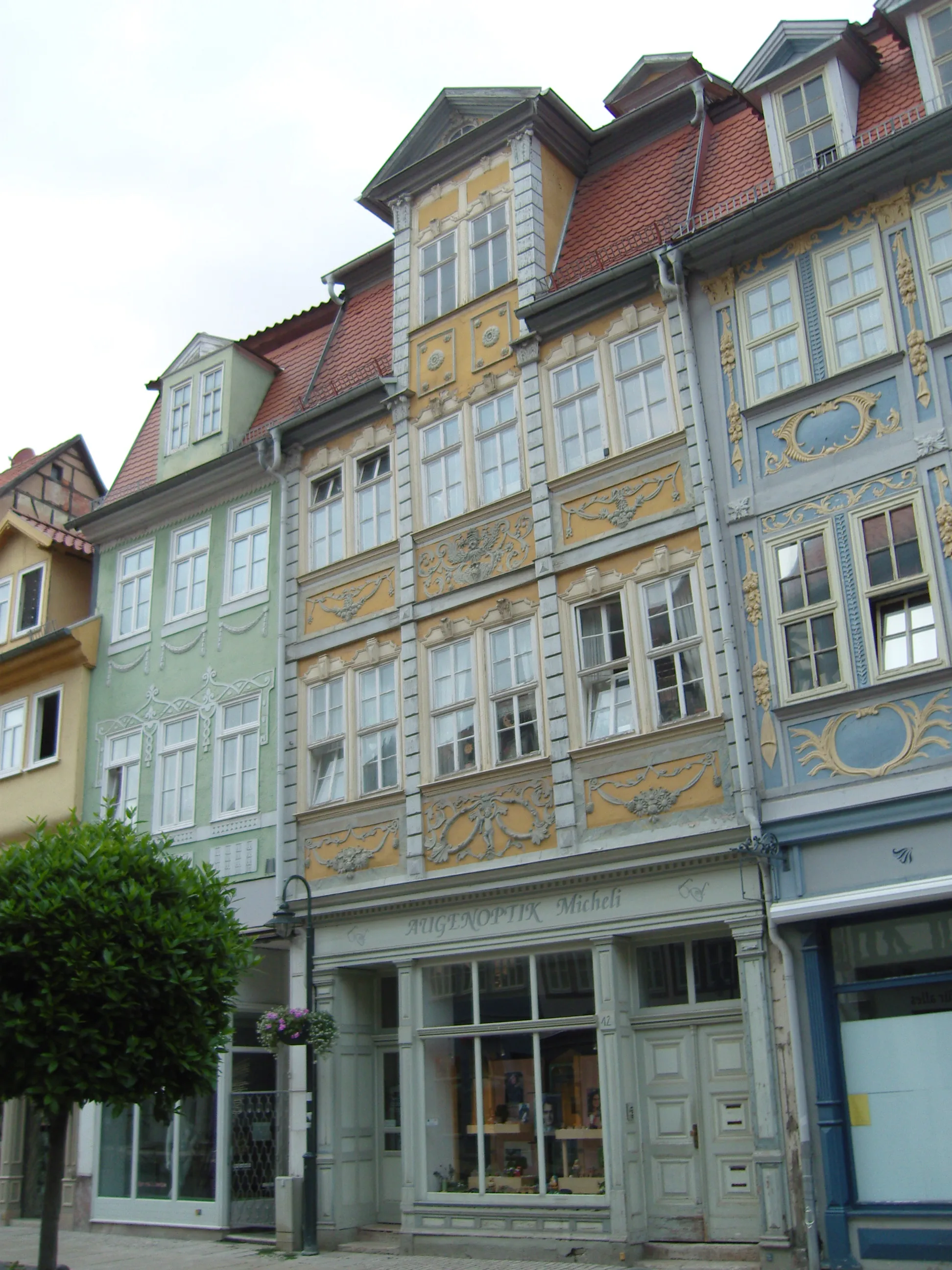 Photo showing: Denkmalgeschütztes Wohn- und Geschäftshaus in der Marktstraße 12 in Bad Langensalza