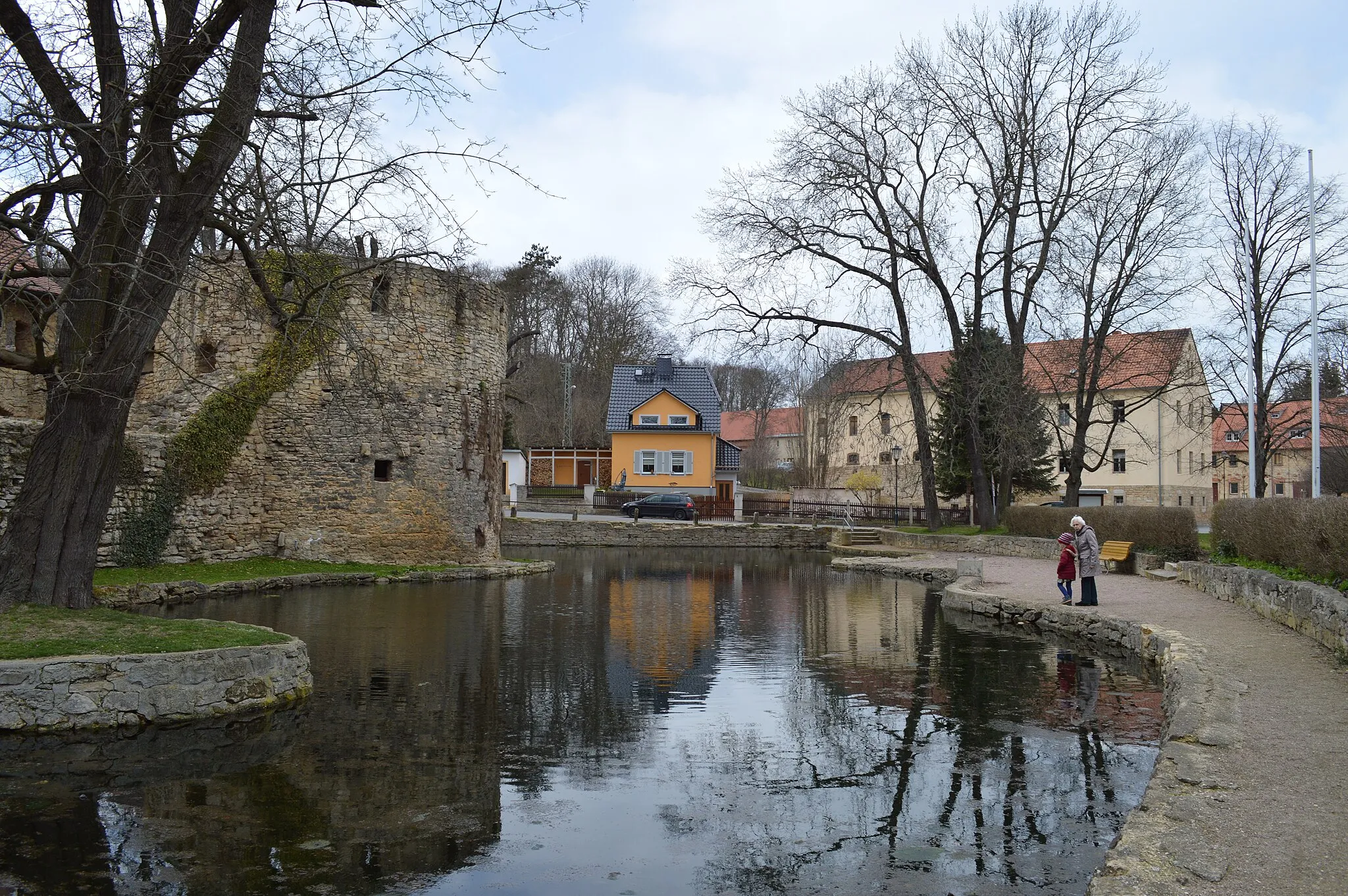 Photo showing: Schkölen, Saale-Holzland district, Thuringia, Germany, in April 2015: Water castle
