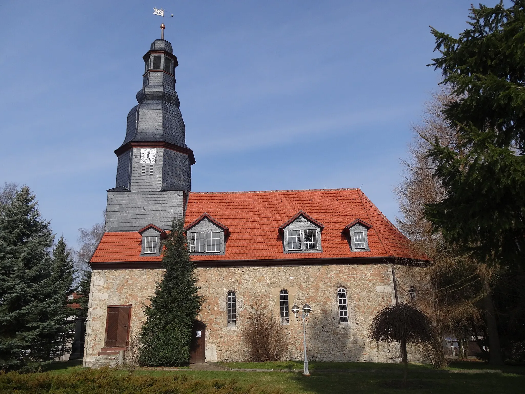 Photo showing: Church in Saalfeld, Mühlhausen, Thuringia, Germany