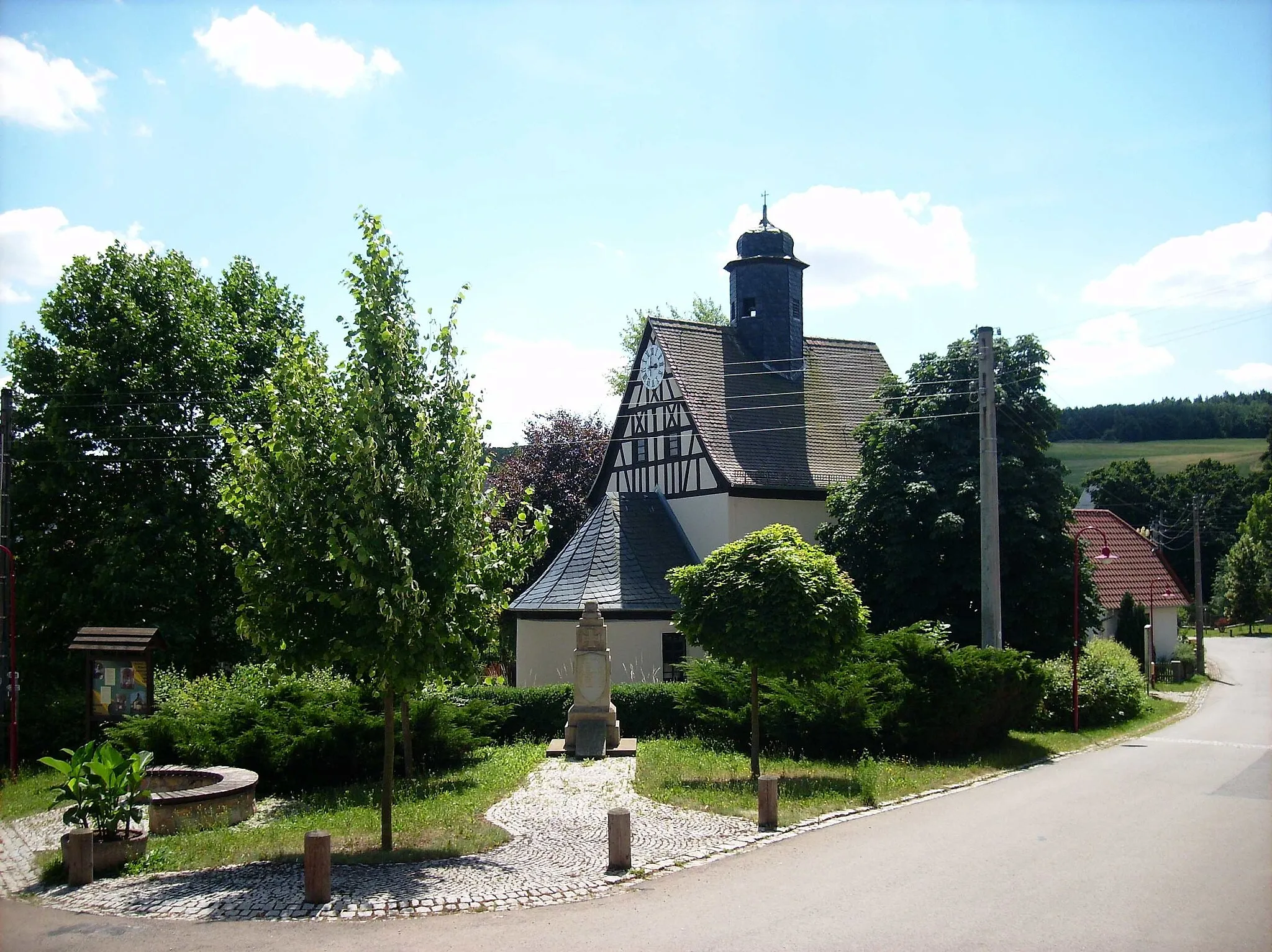 Photo showing: Church of the village of Gleina (Bad Köstritz, Greiz district, Thuringia)