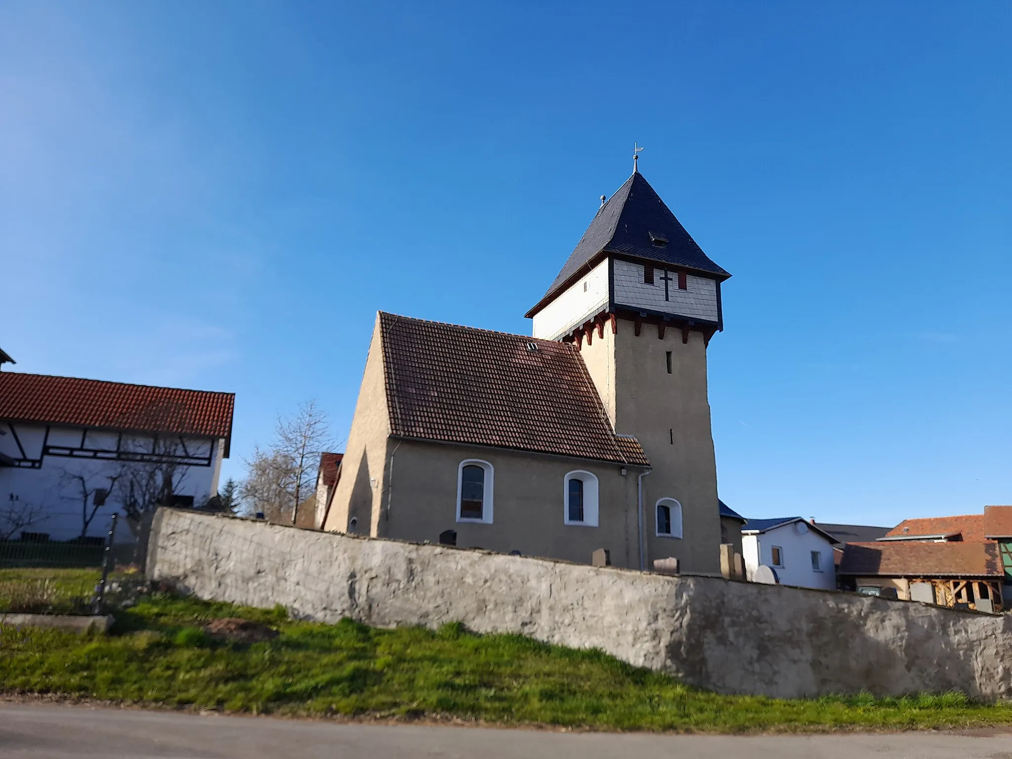 Photo showing: Kirche St. Nikolaus (Schüptitz)