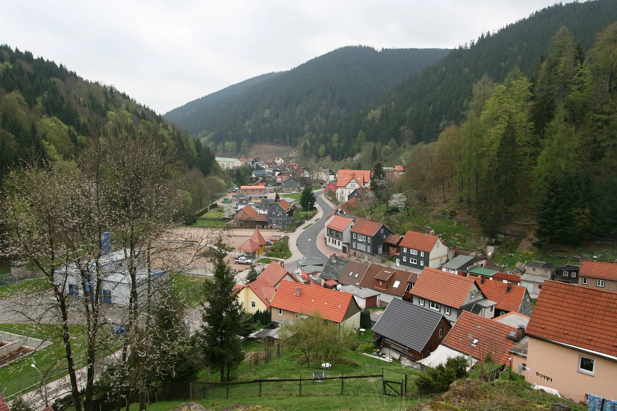 Photo showing: Southern part of Luisenthal, Thuringia