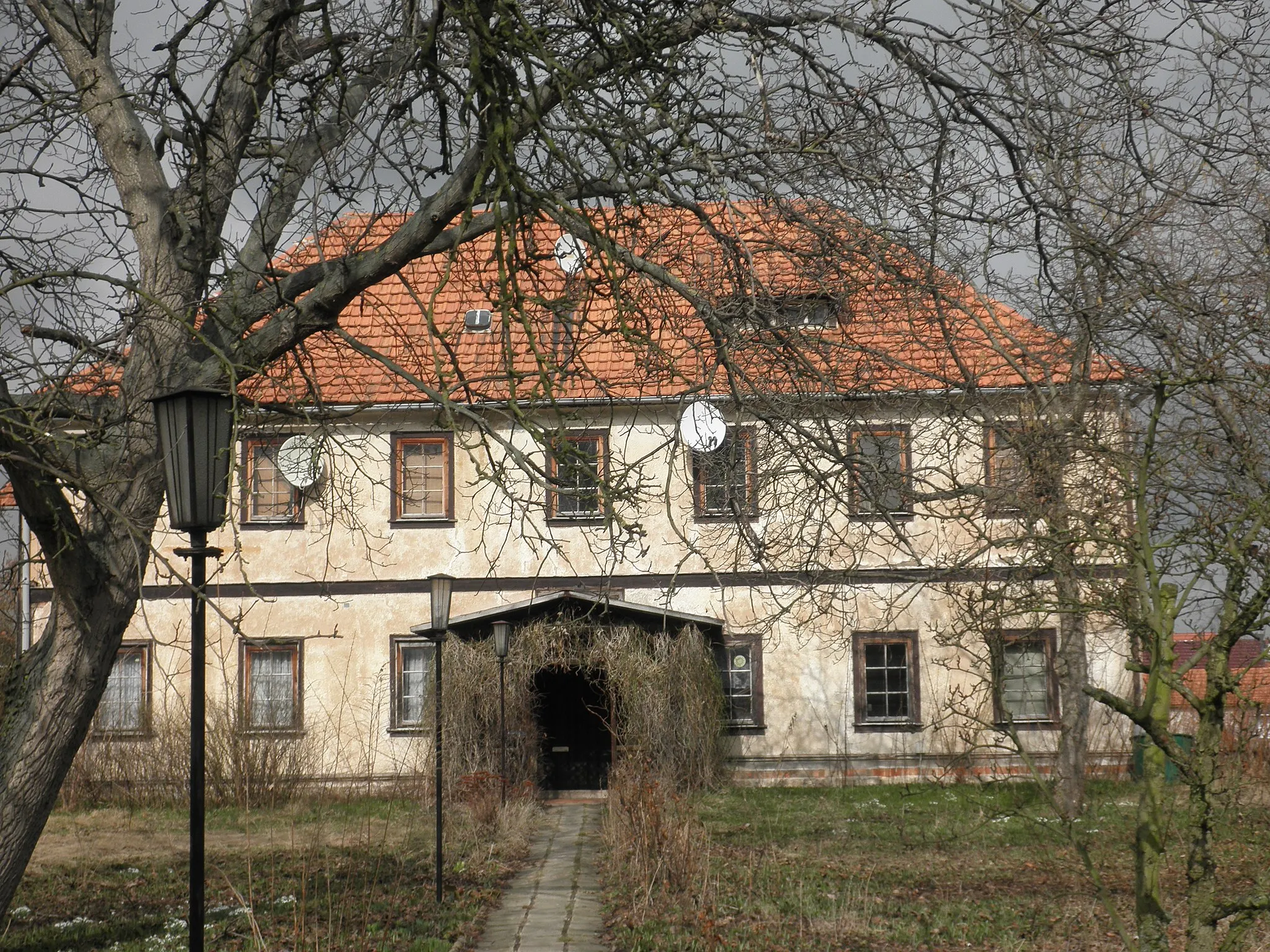Photo showing: Pfarrhaus Döllstedt