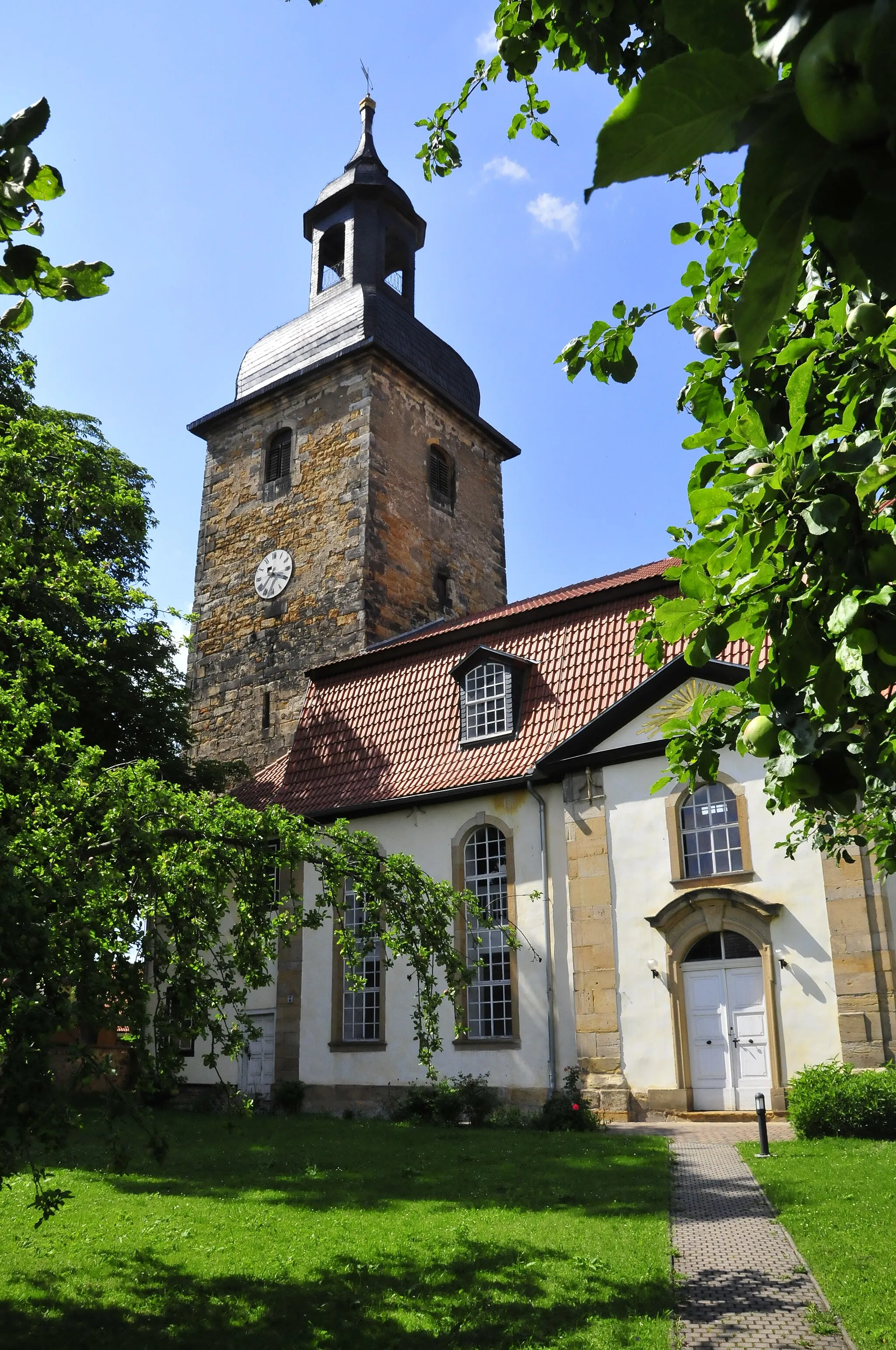 Photo showing: Friemar, church