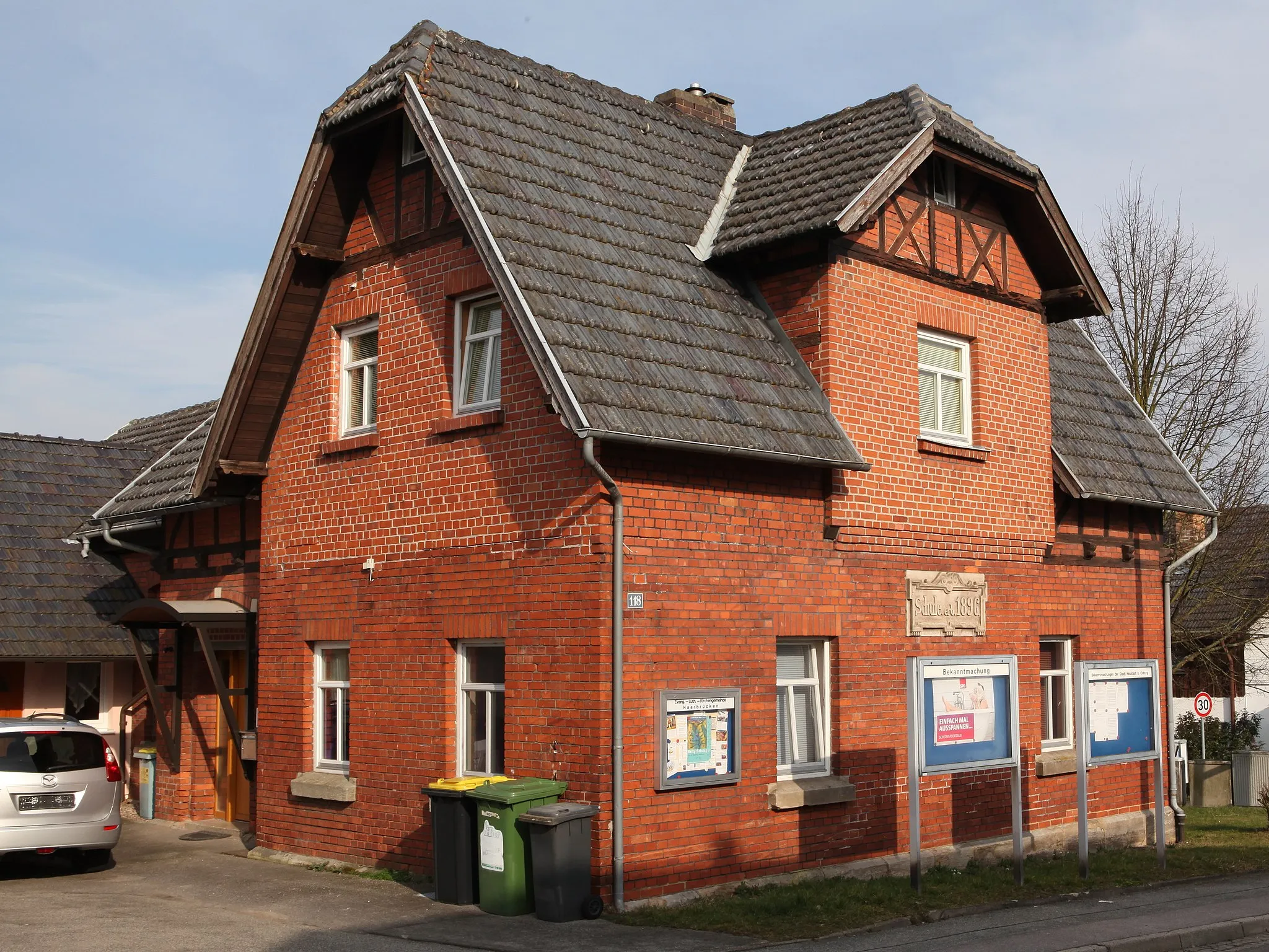 Photo showing: Alte Schule in Ketschenbach