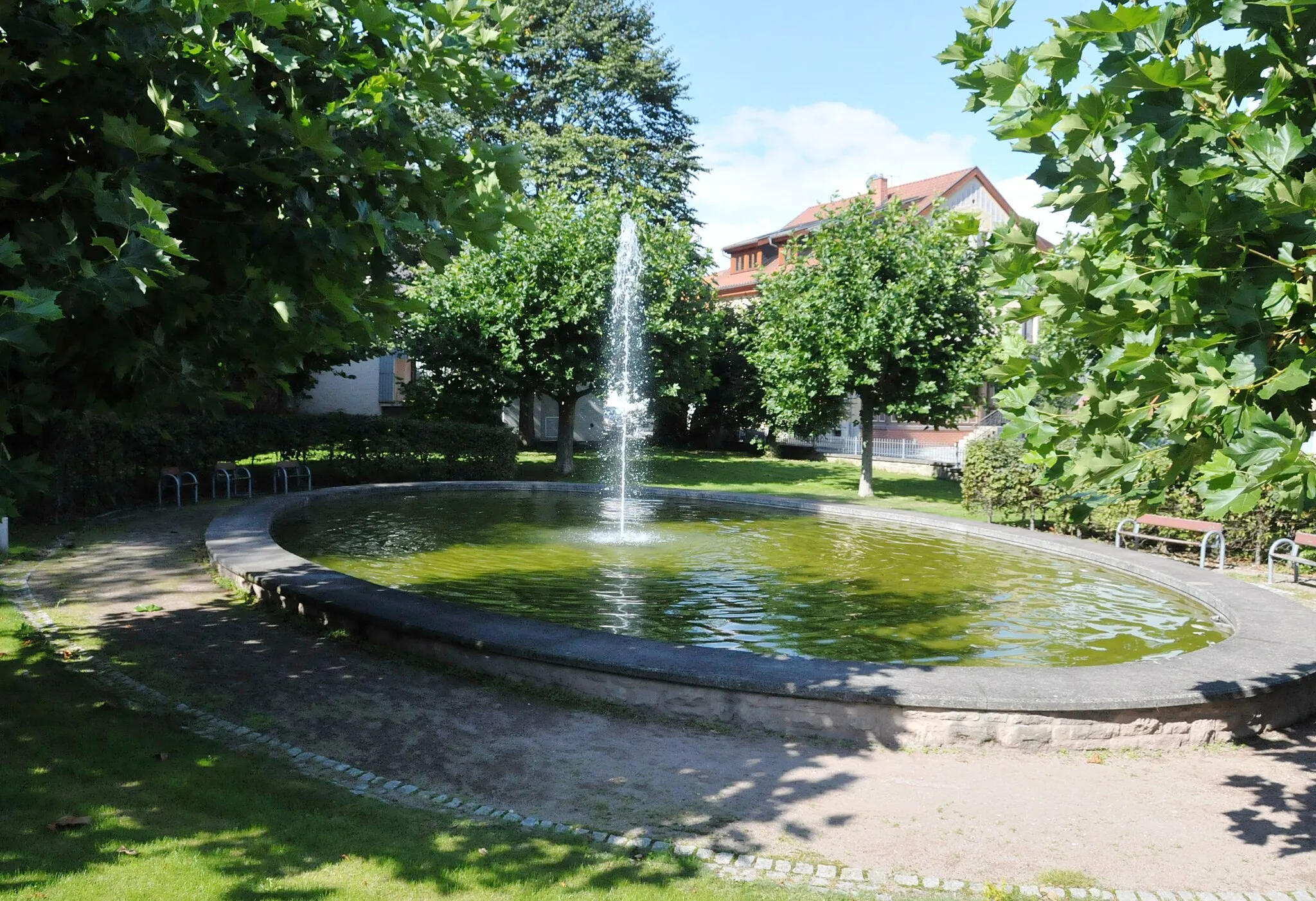 Photo showing: Ebeleben, Schlosspark, Fundamente
