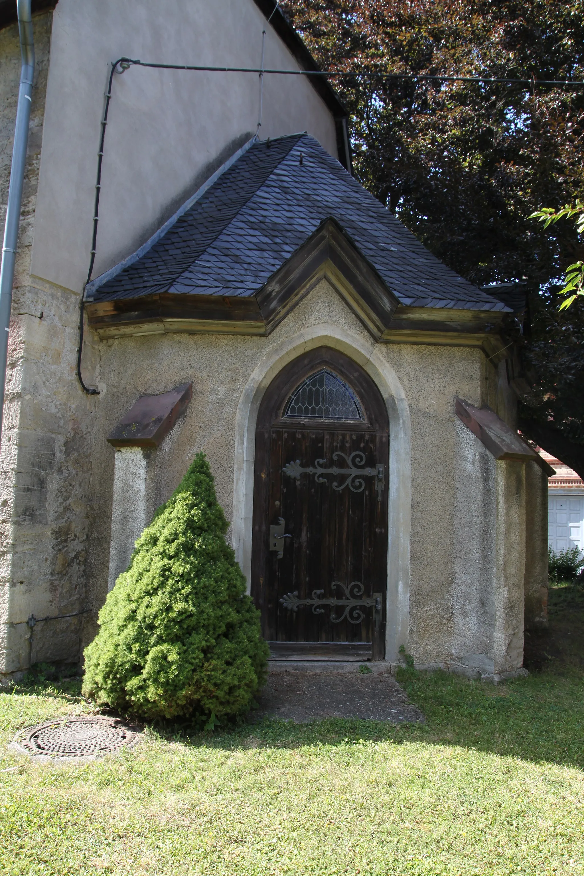 Photo showing: Döbritschen, Anbau am Kirchenschiff