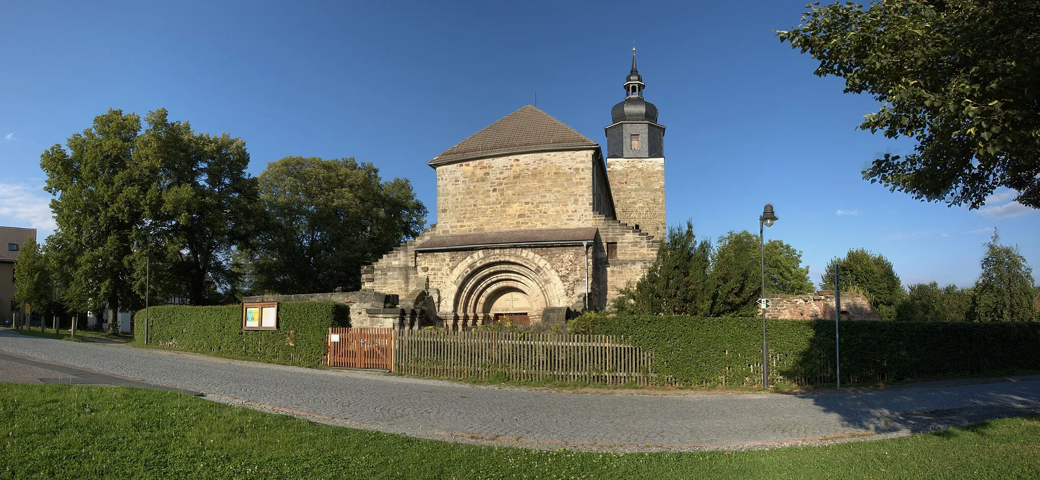 Photo showing: The formaly monastary Thalbürgel in Bürgel