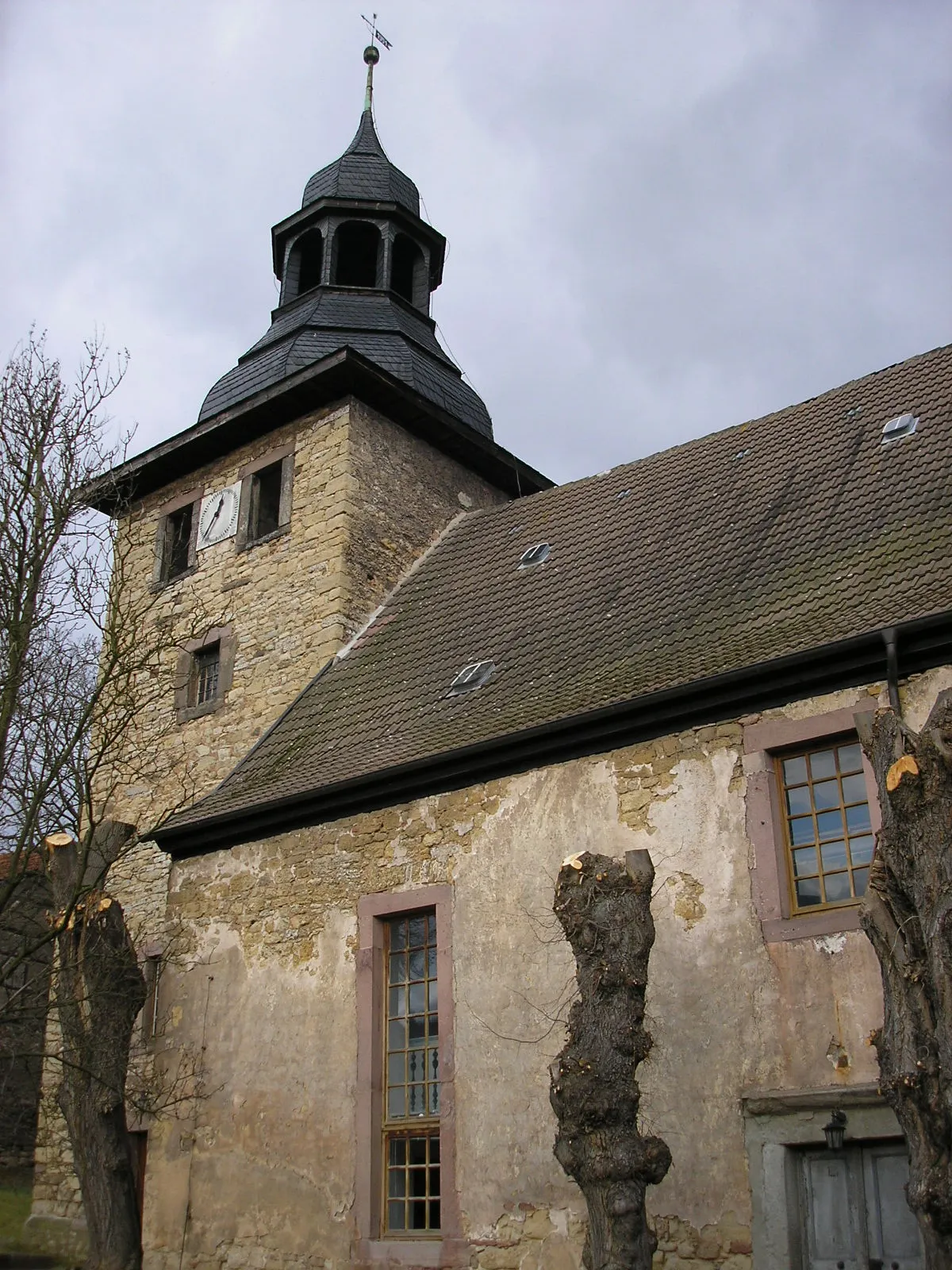 Photo showing: Die Dorfkirche von Göllingen (Thüringen).