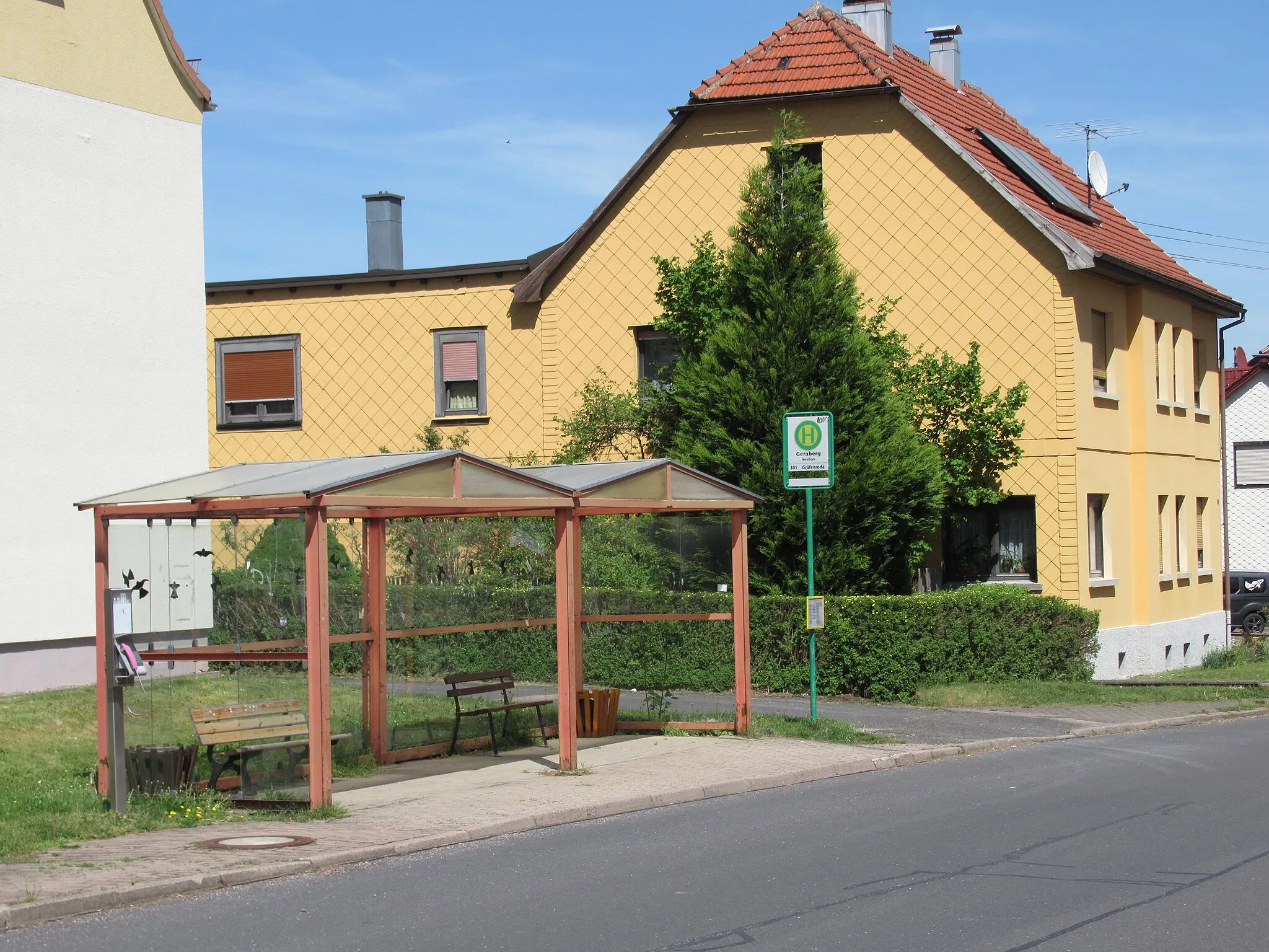 Photo showing: bushaltejo Geraberg, Neubau