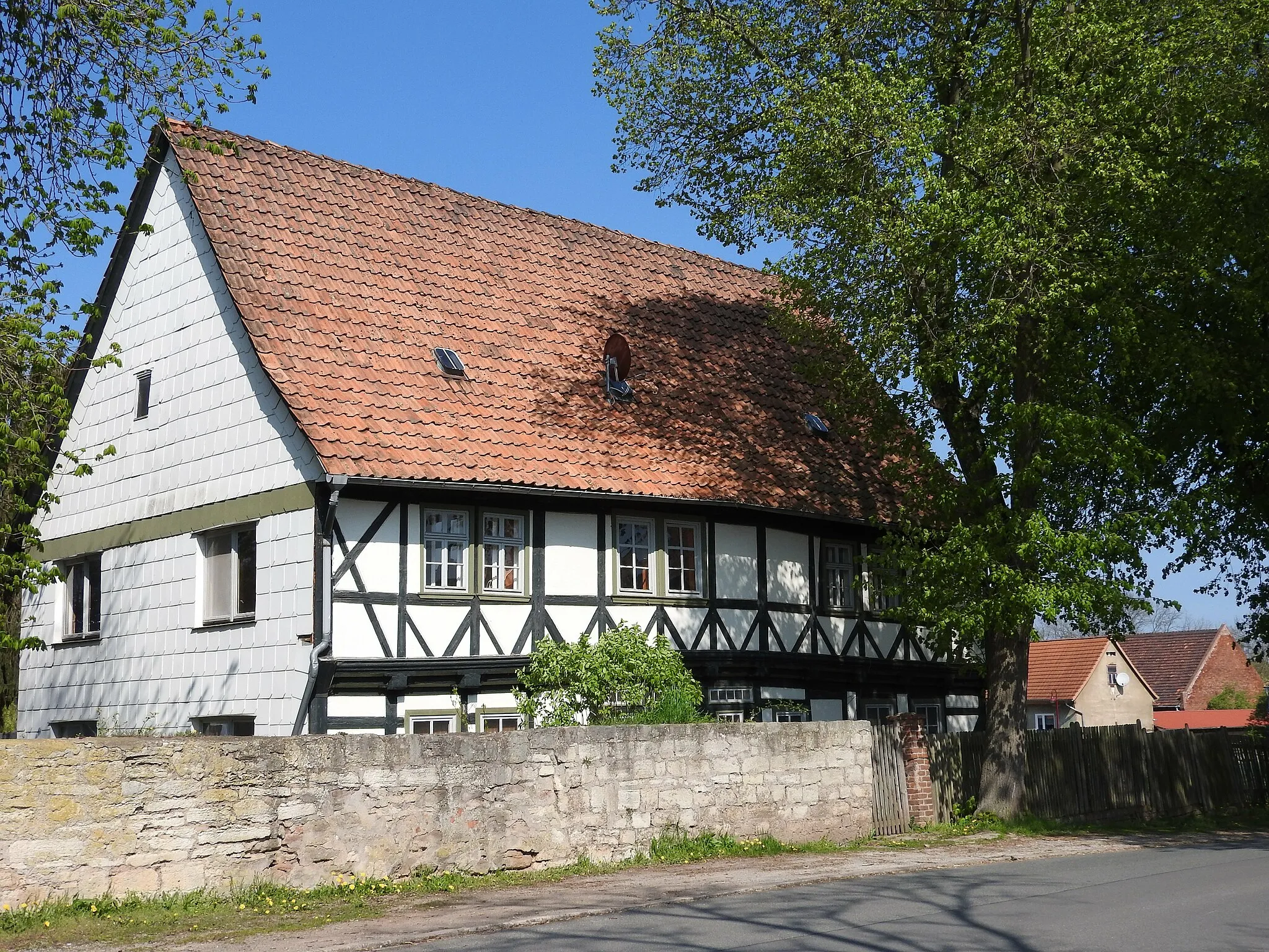 Photo showing: House in Nohra, Wipper, Thuringia, Germany