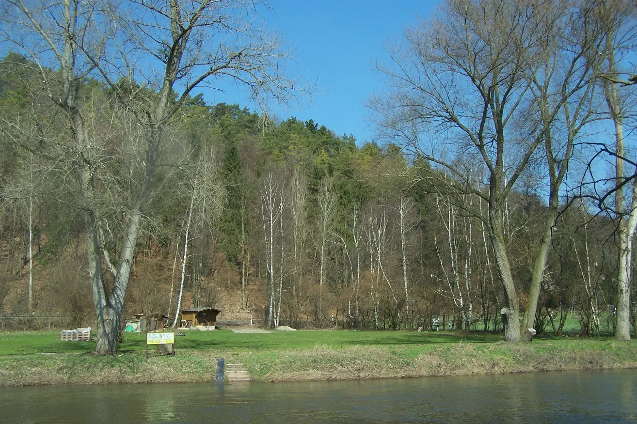 Photo showing: The Caming-site in Ebenshausen at the Werra.