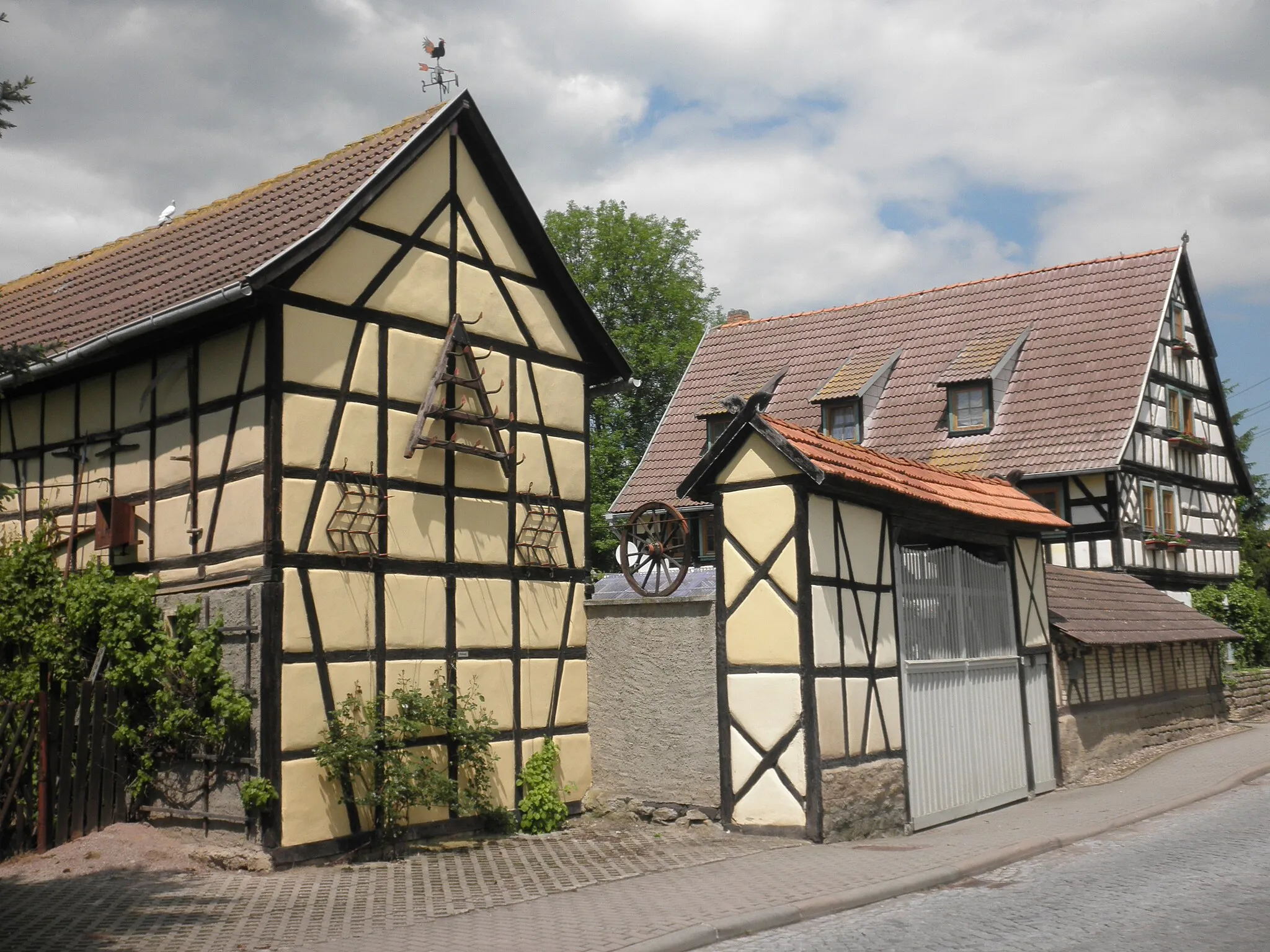 Photo showing: Farm Houses in Elxleben (Ilm-Kreis) in Thuringia