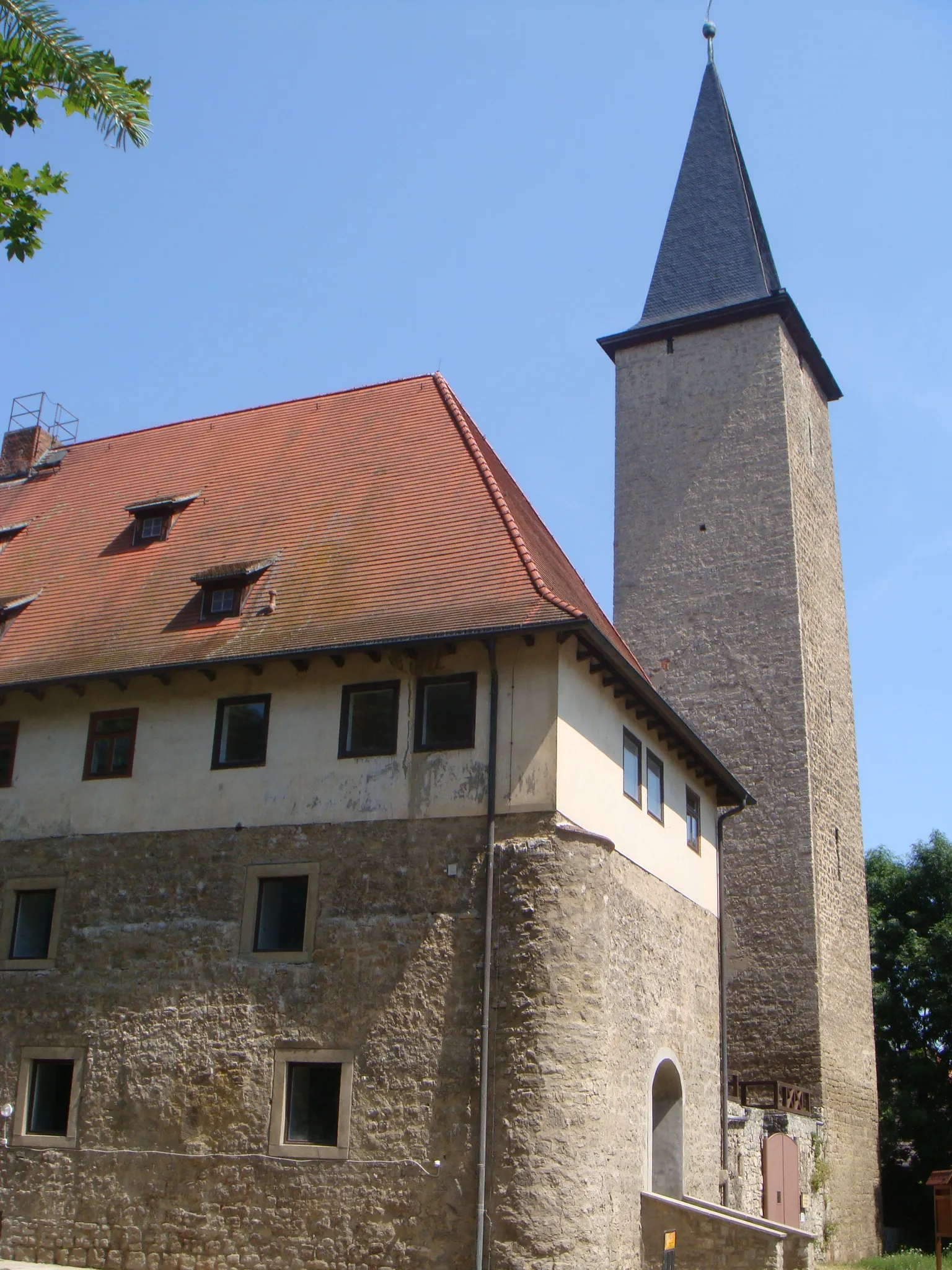 Photo showing: Wasserburg Niederroßla