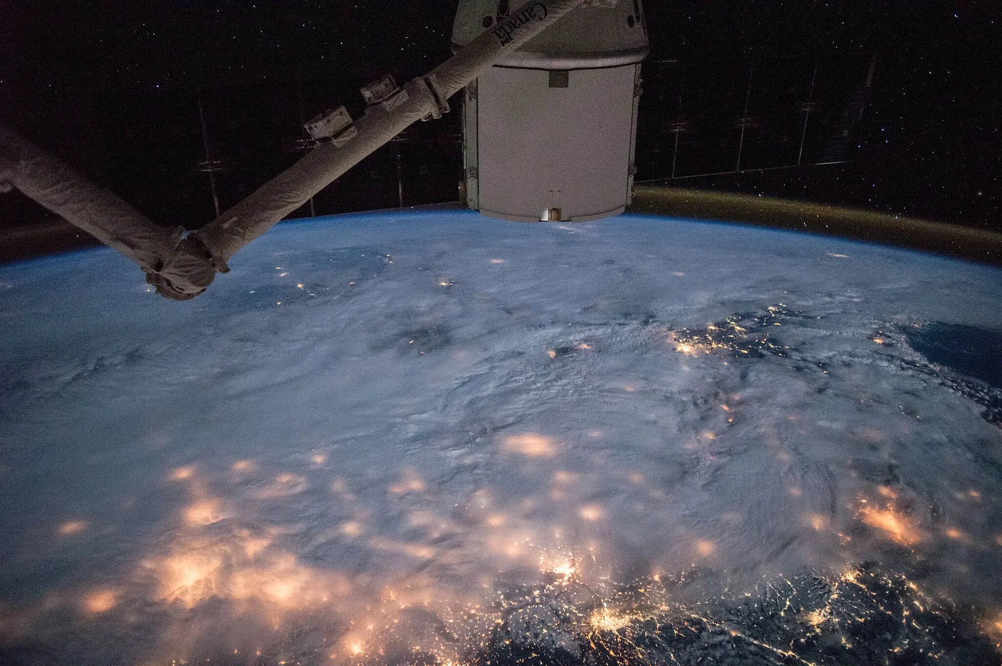 Photo showing: View of Earth taken during ISS Expedition 42.