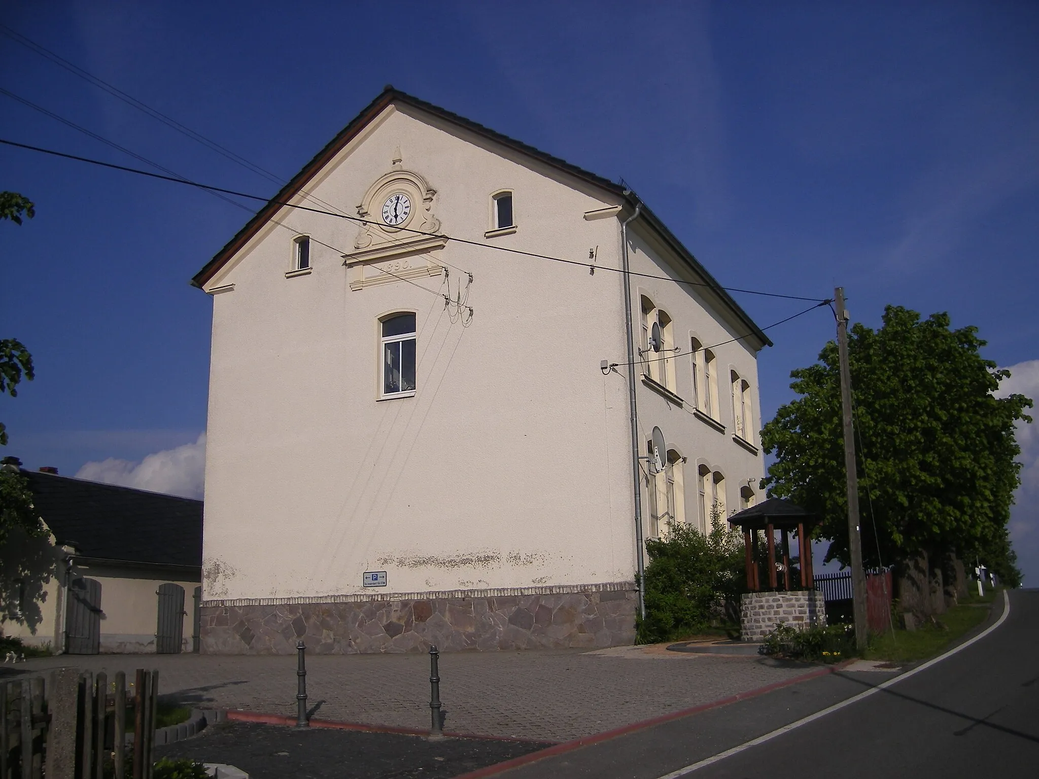 Photo showing: The municipal office in Heyersdorf, Thuringia, Germany.