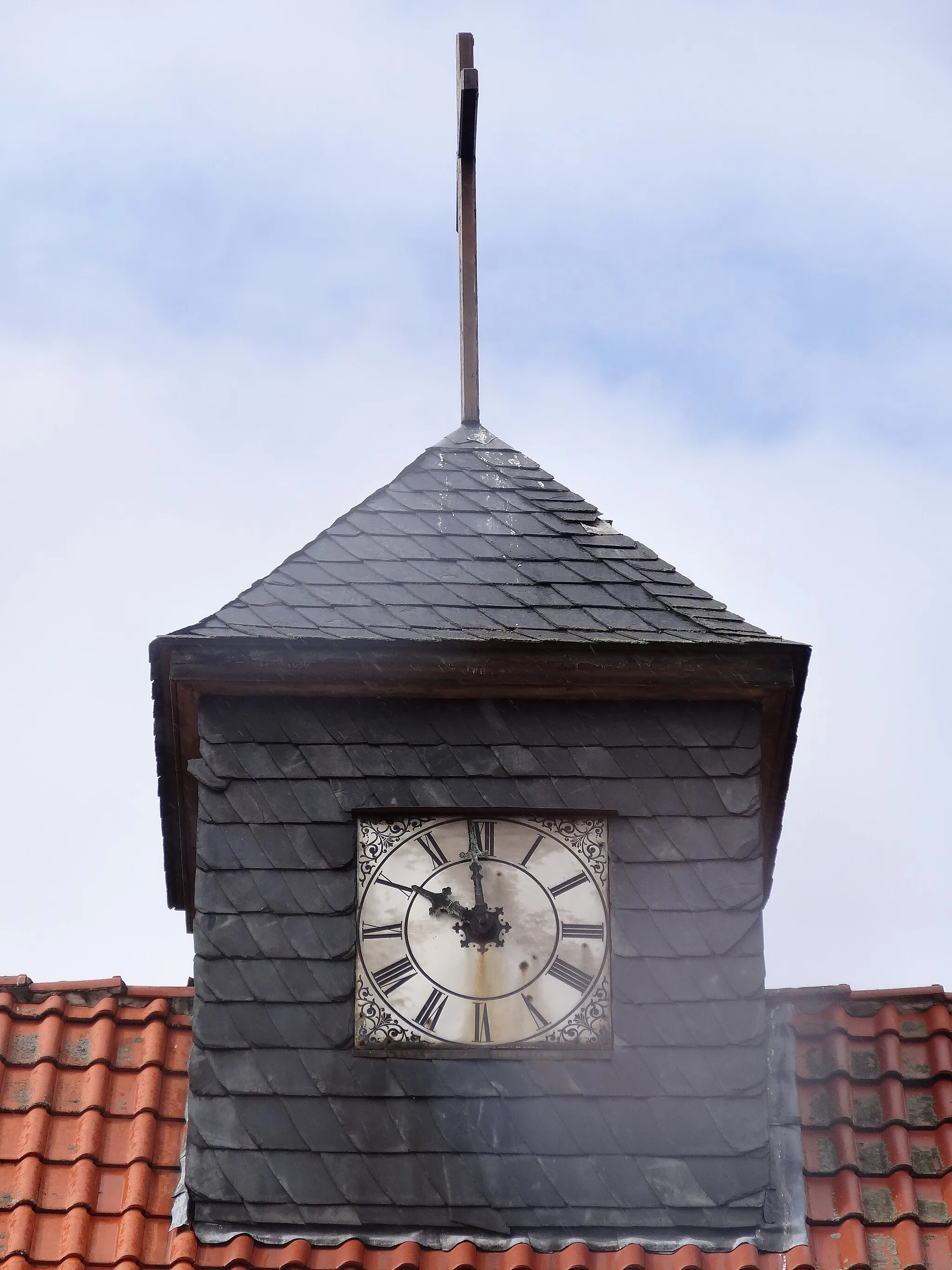 Photo showing: Ckock at the church in Immenrode (Werther), Thuringia, Germany