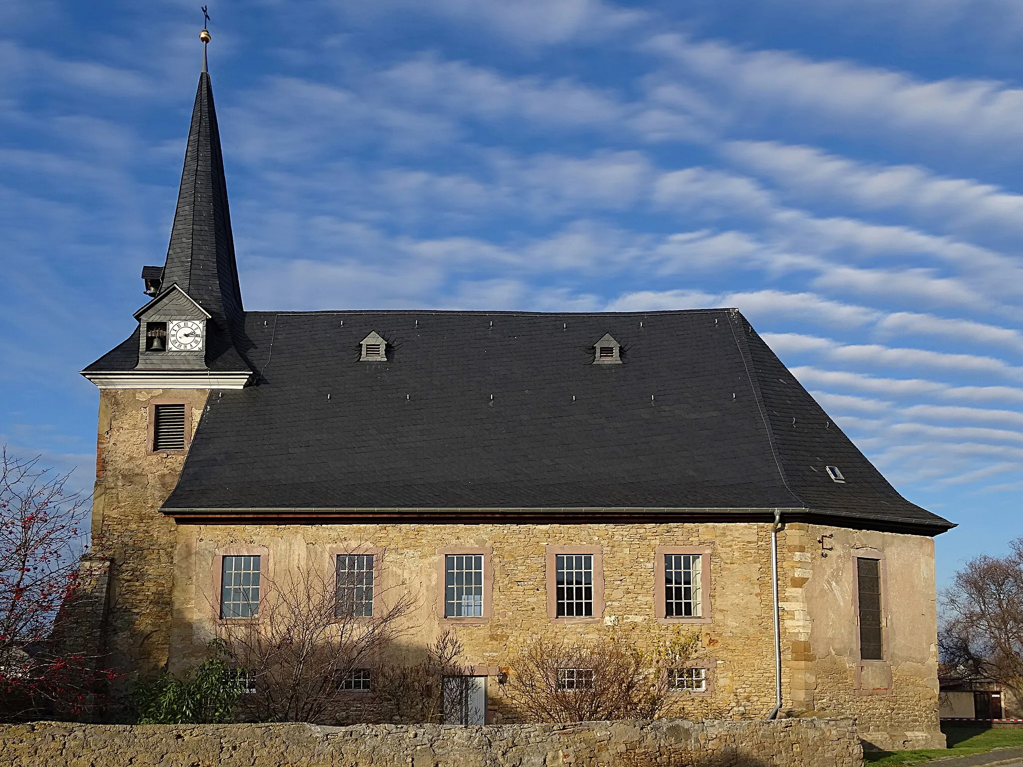 Photo showing: St.-Anna-Kirche in Frohndorf von Süden