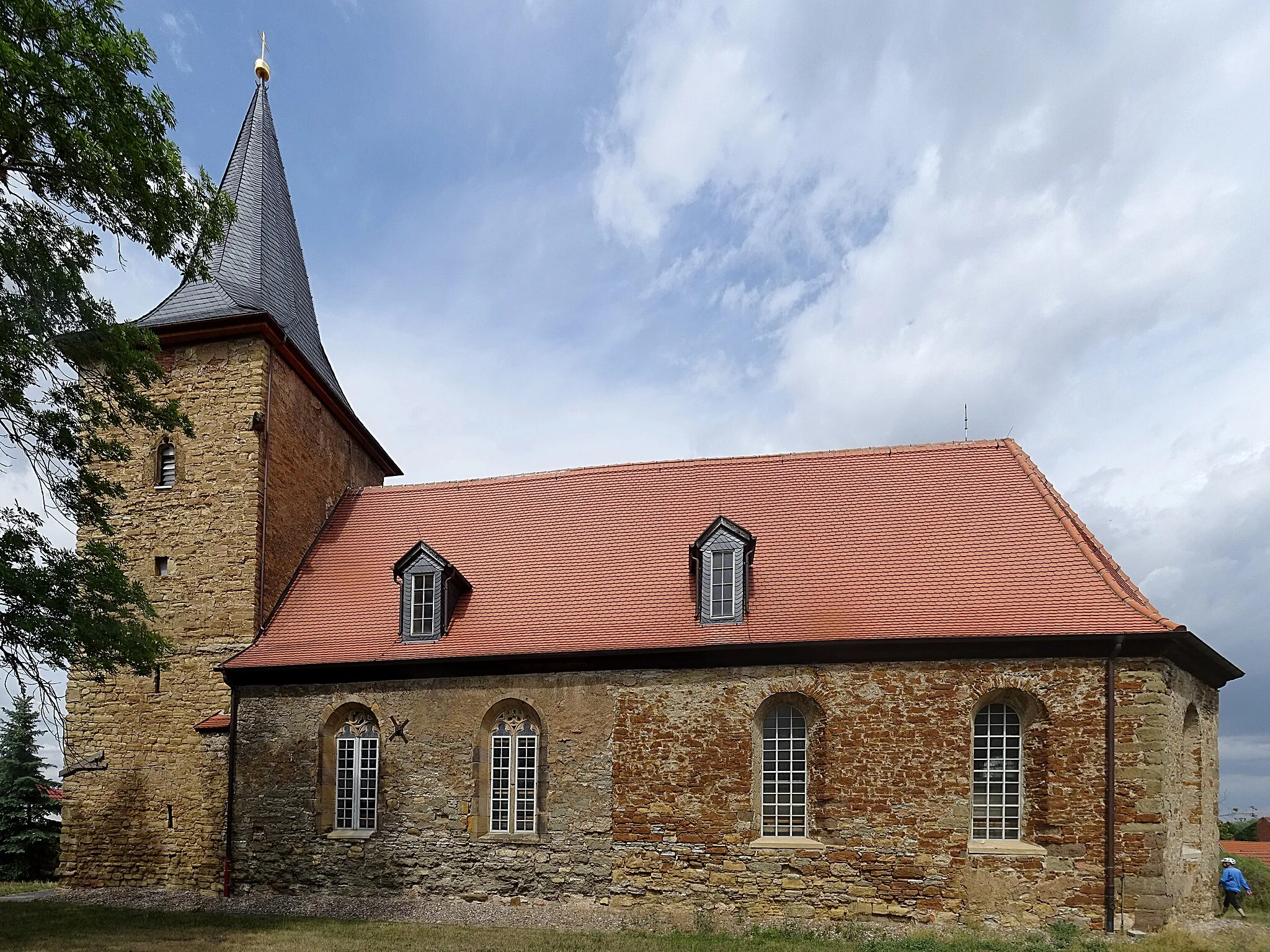 Photo showing: Dorfkirche St. Cyriakus in Schallenburg (Sömmerda) von Süden