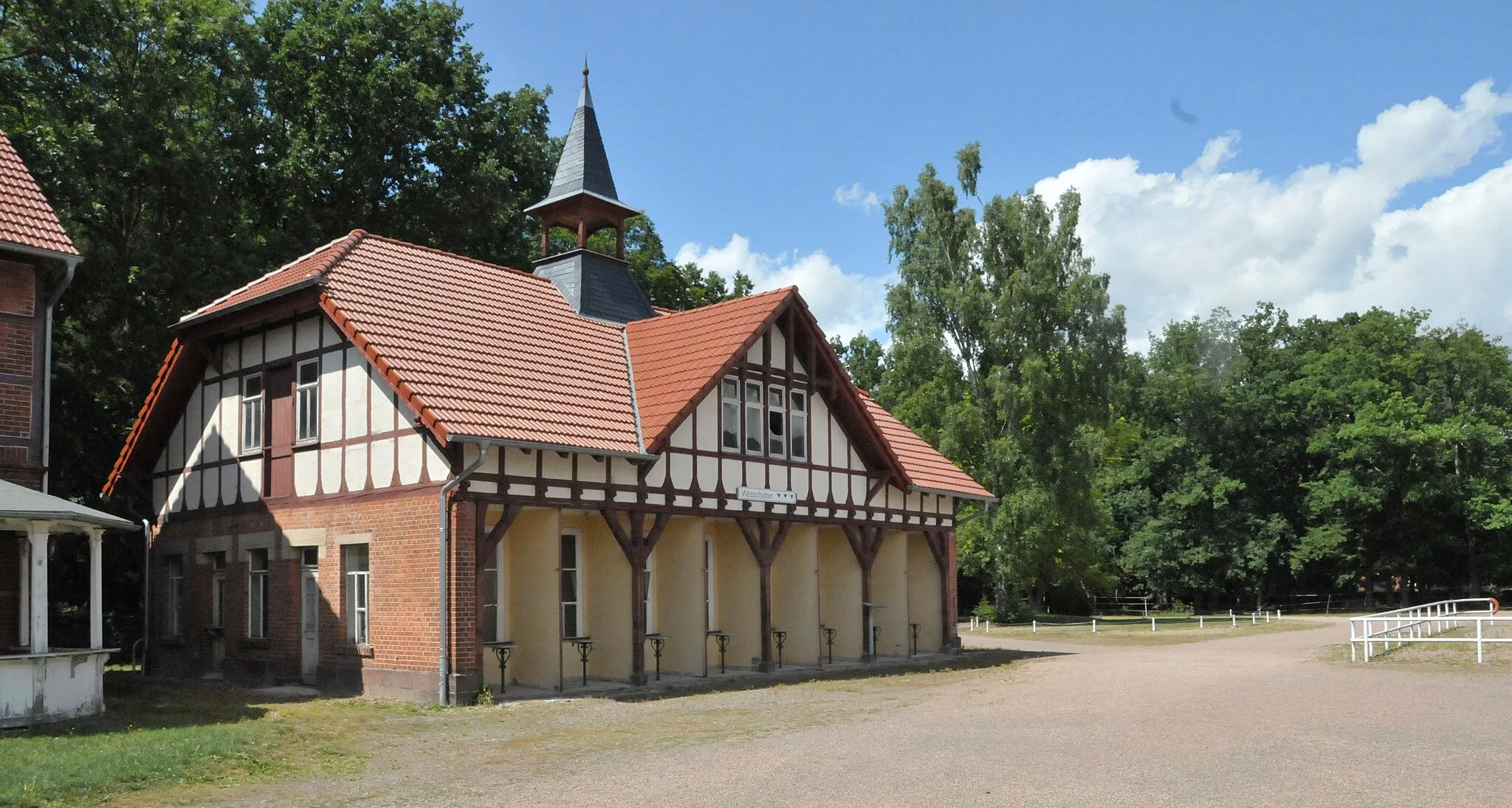 Photo showing: Gotha, Boxberg, "Wettbüro"