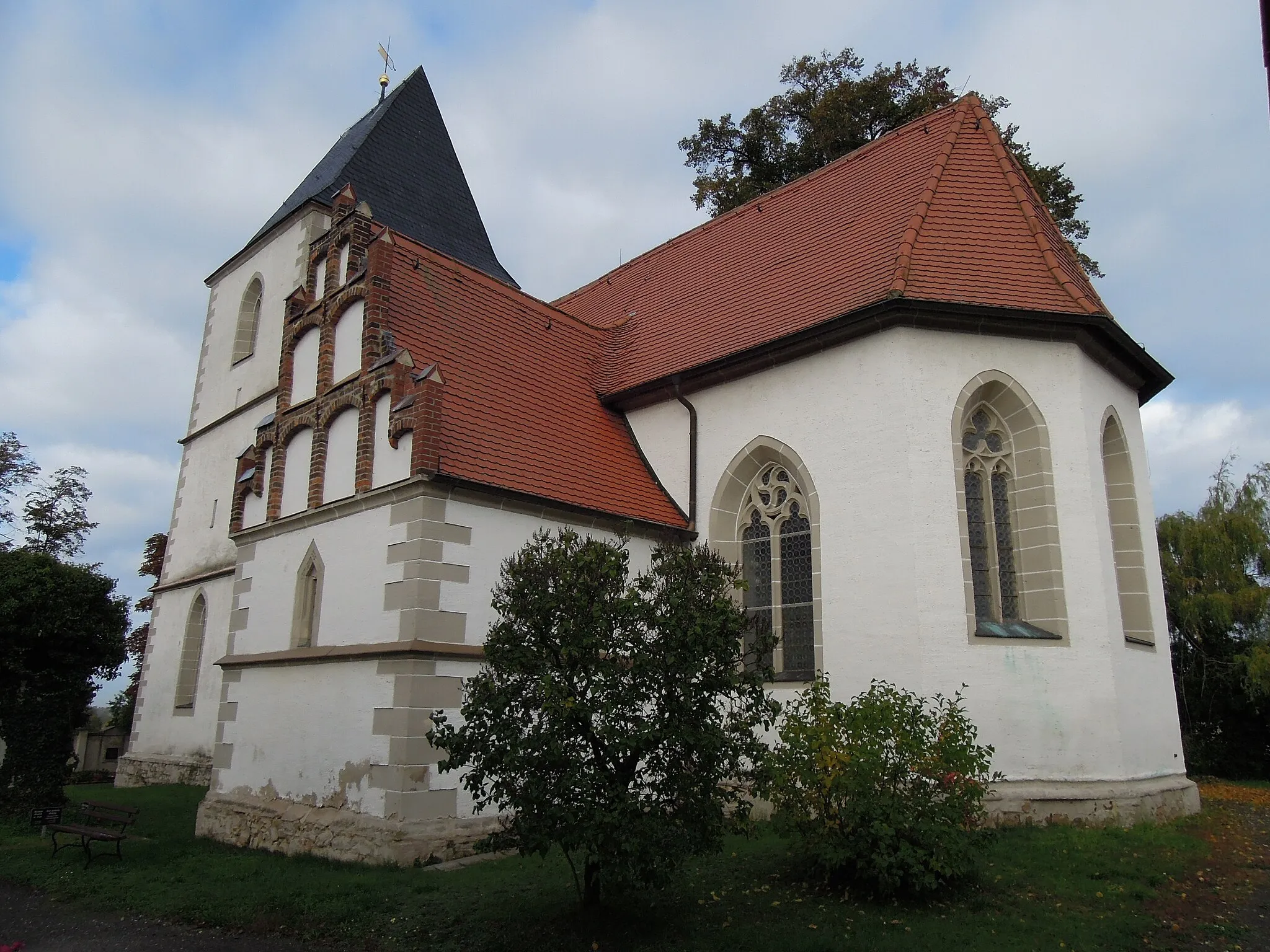 Photo showing: Kirche Hohendorf -Südostansicht- Oktober 2022
