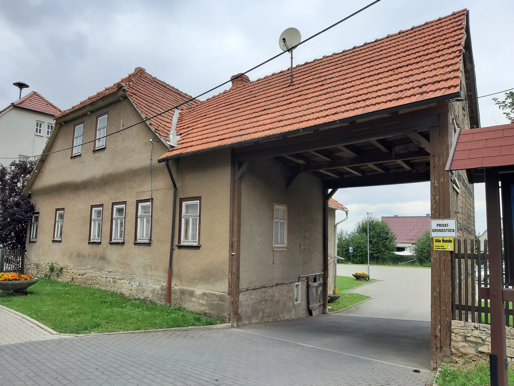 Photo showing: Kulturdenkmal Arnstädter Straße 44, Wüllersleben