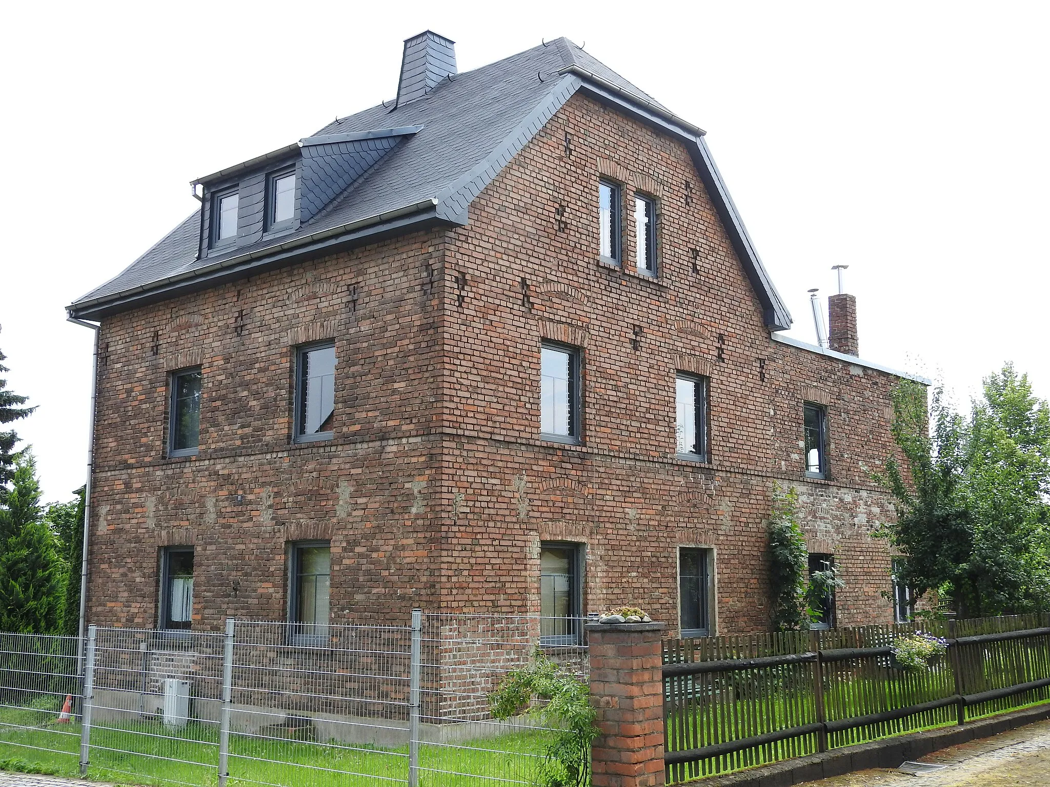 Photo showing: Backsteinhaus in Mehla, Thüringen