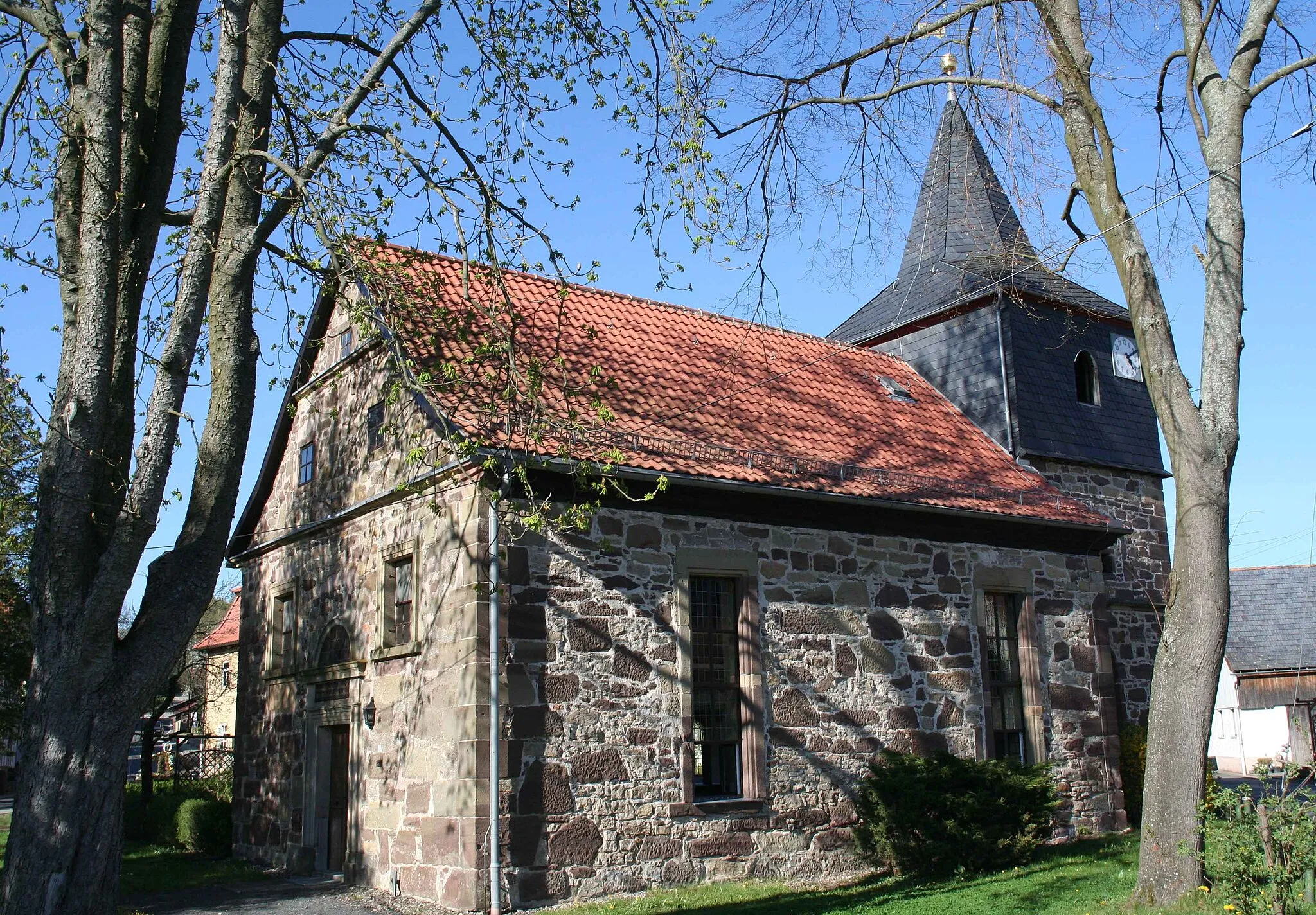 Photo showing: evangelische Kirche in Adelhausen, Gemeinde Straufhain, Landkreis Hildburghausen
