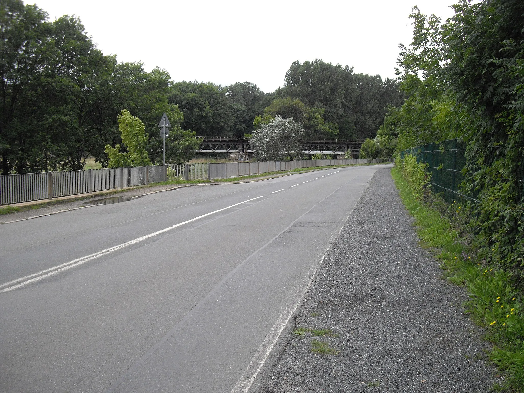 Photo showing: Liebschwitzer Viadukt -Südansicht fern- Ende August 2010