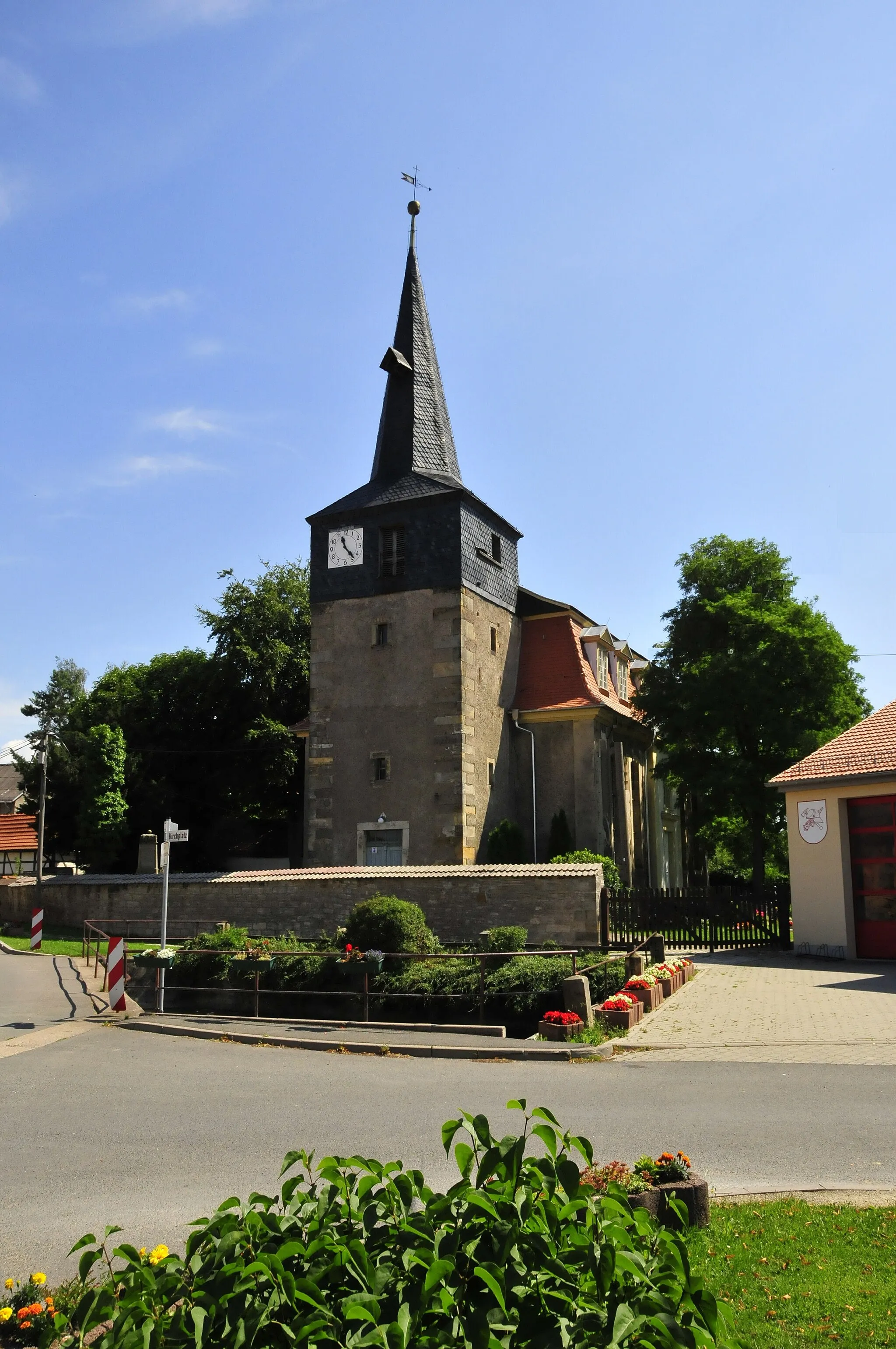 Photo showing: Bienstädt, church