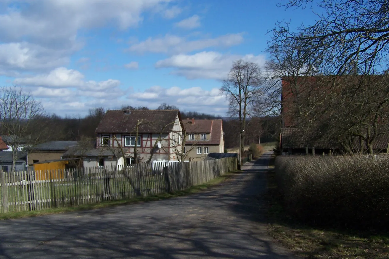 Photo showing: Hahnroda village.