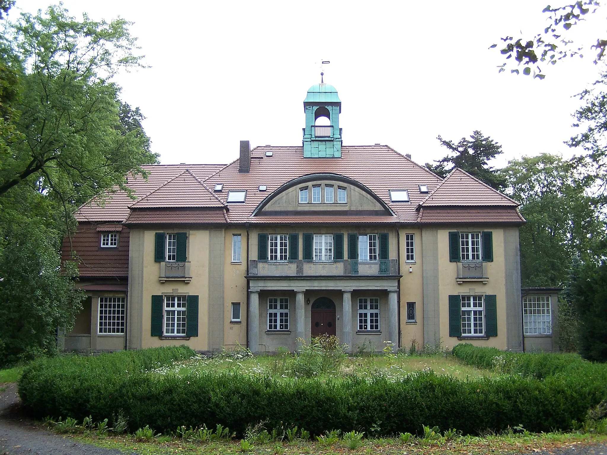 Photo showing: Die Villa auf dem Clausberg.