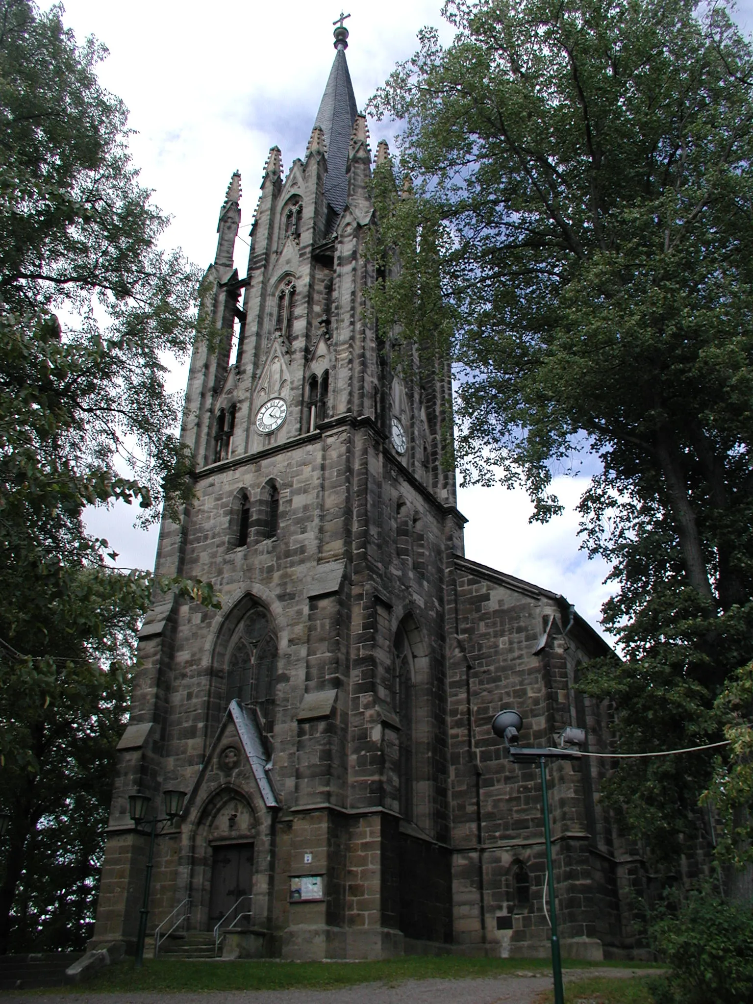 Photo showing: Stadtkirche »Zum Lobe Gottes« in Königsee.