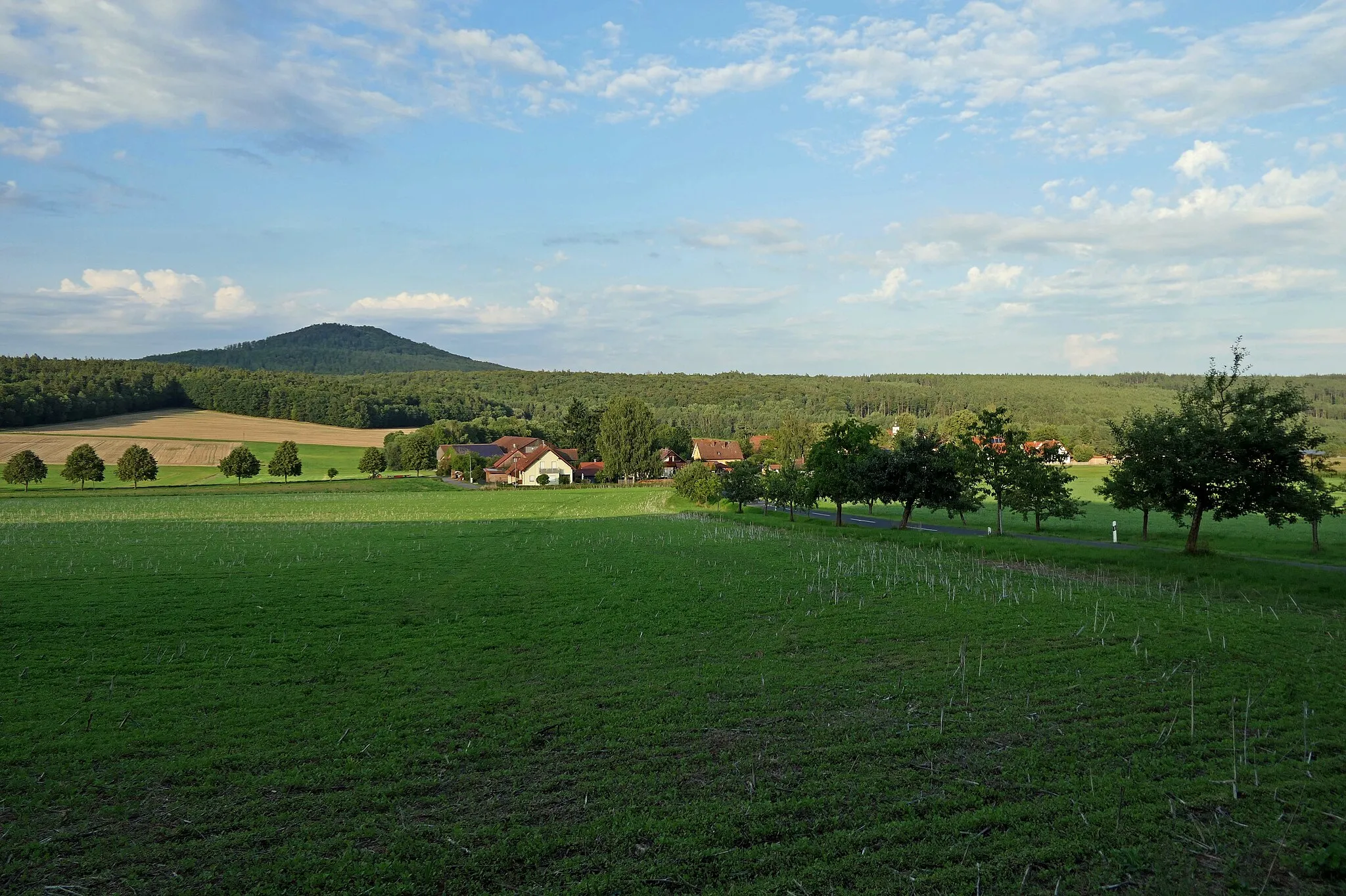 Photo showing: Unterfilke von Westen mit Neuberg