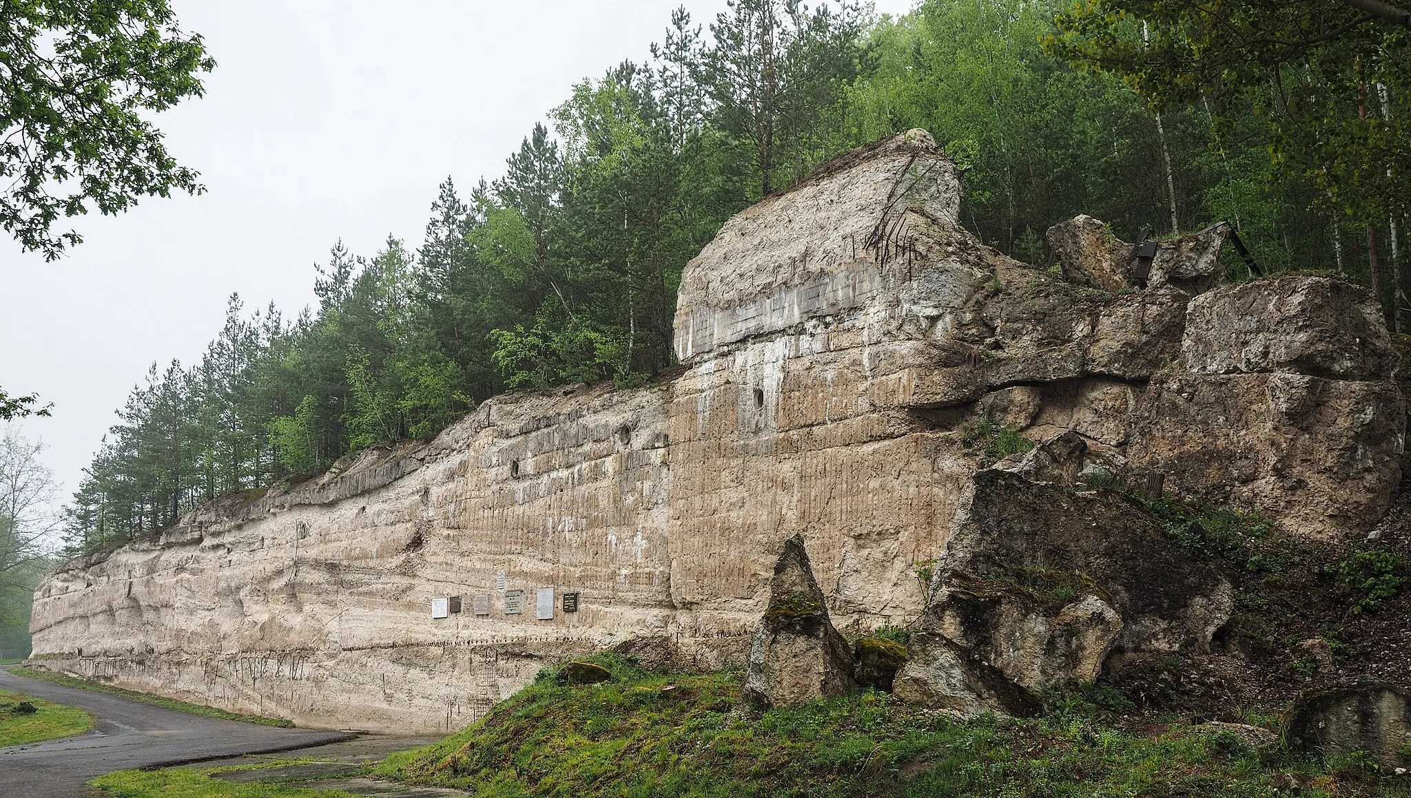 Photo showing: Ehemalige Rüstungsfabrik REIMAHG bei Kahla, Thüringen