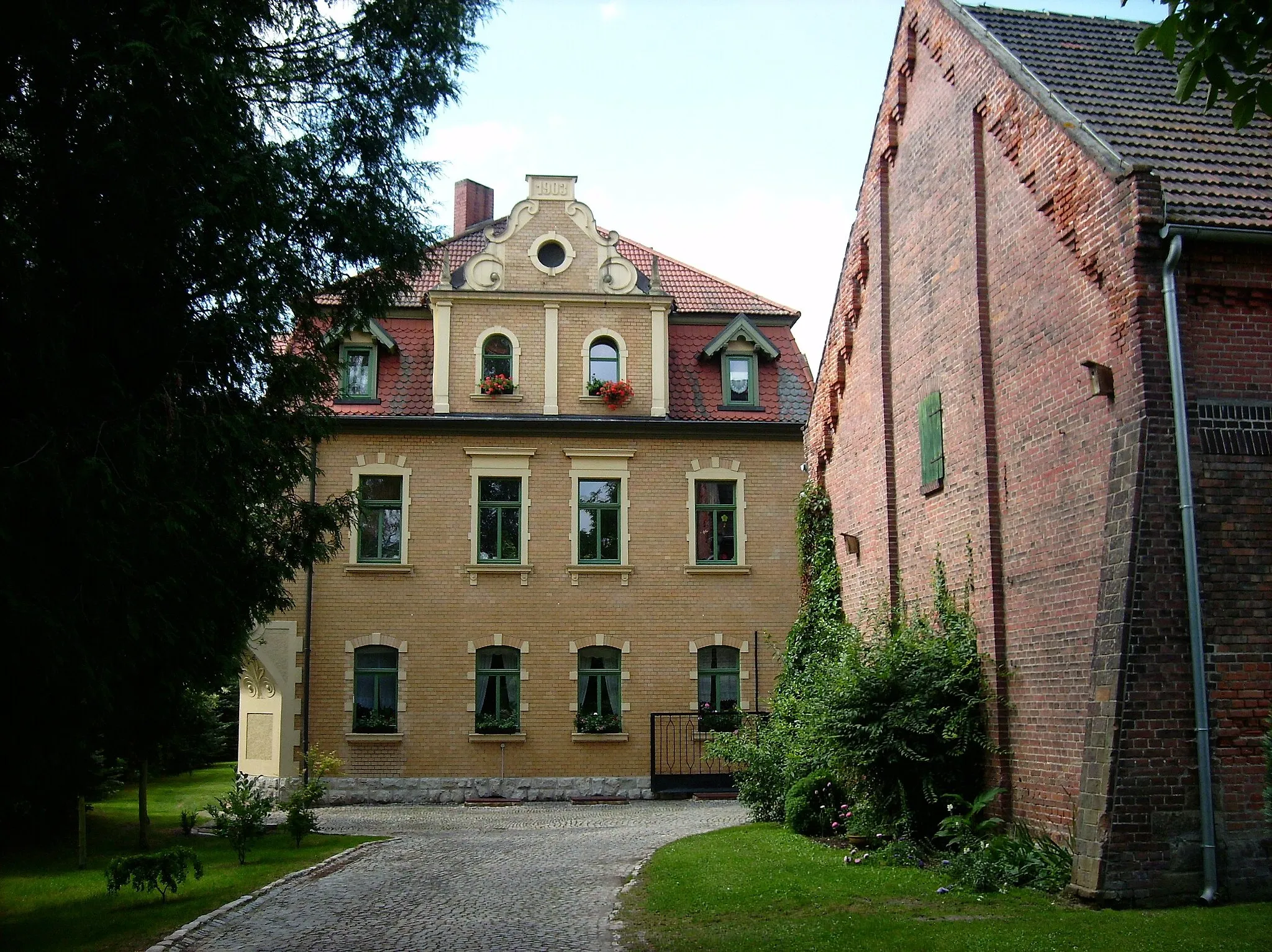 Photo showing: House from 1903 at the Untermühle ("Lower mill") in Wetterscheidt (Mertendorf, district of Burgenlandkreis, Saxony-Anhalt)