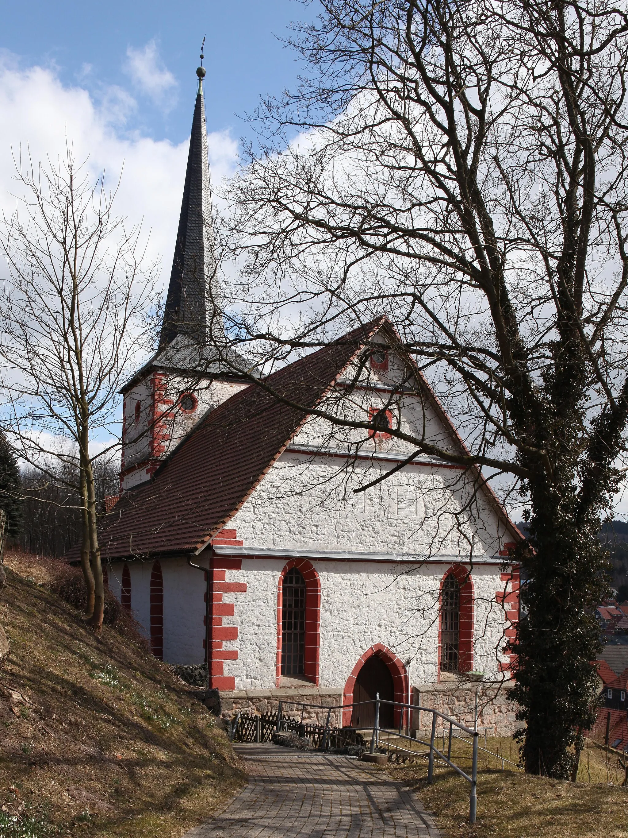 Photo showing: Evangelisch-Lutherische Kirche in Hinternah, OT von Nahetal-Waldau, Landkreis Hildburghausen