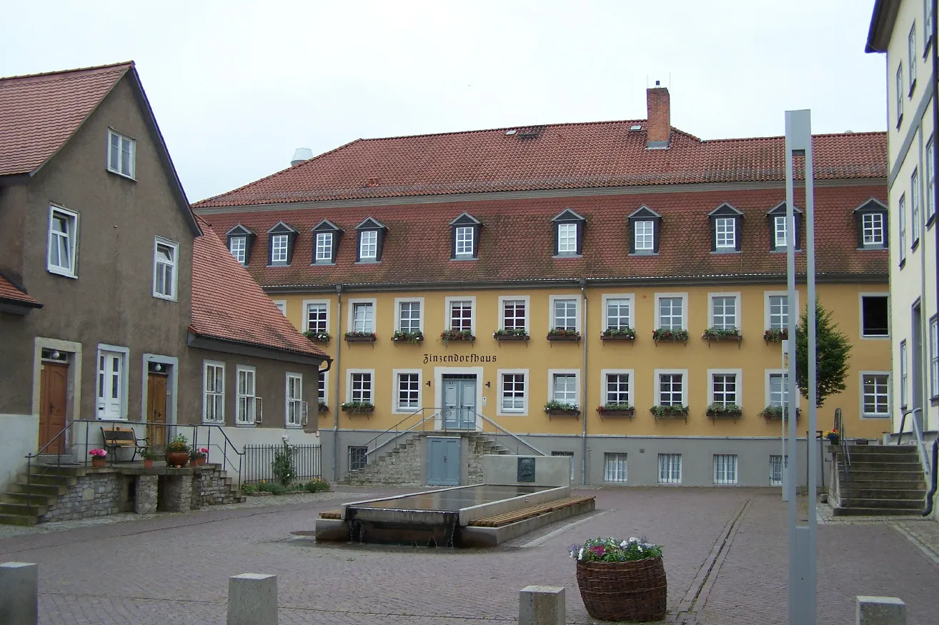 Photo showing: The Zinzendorf-Haus in Neudietendorf village.