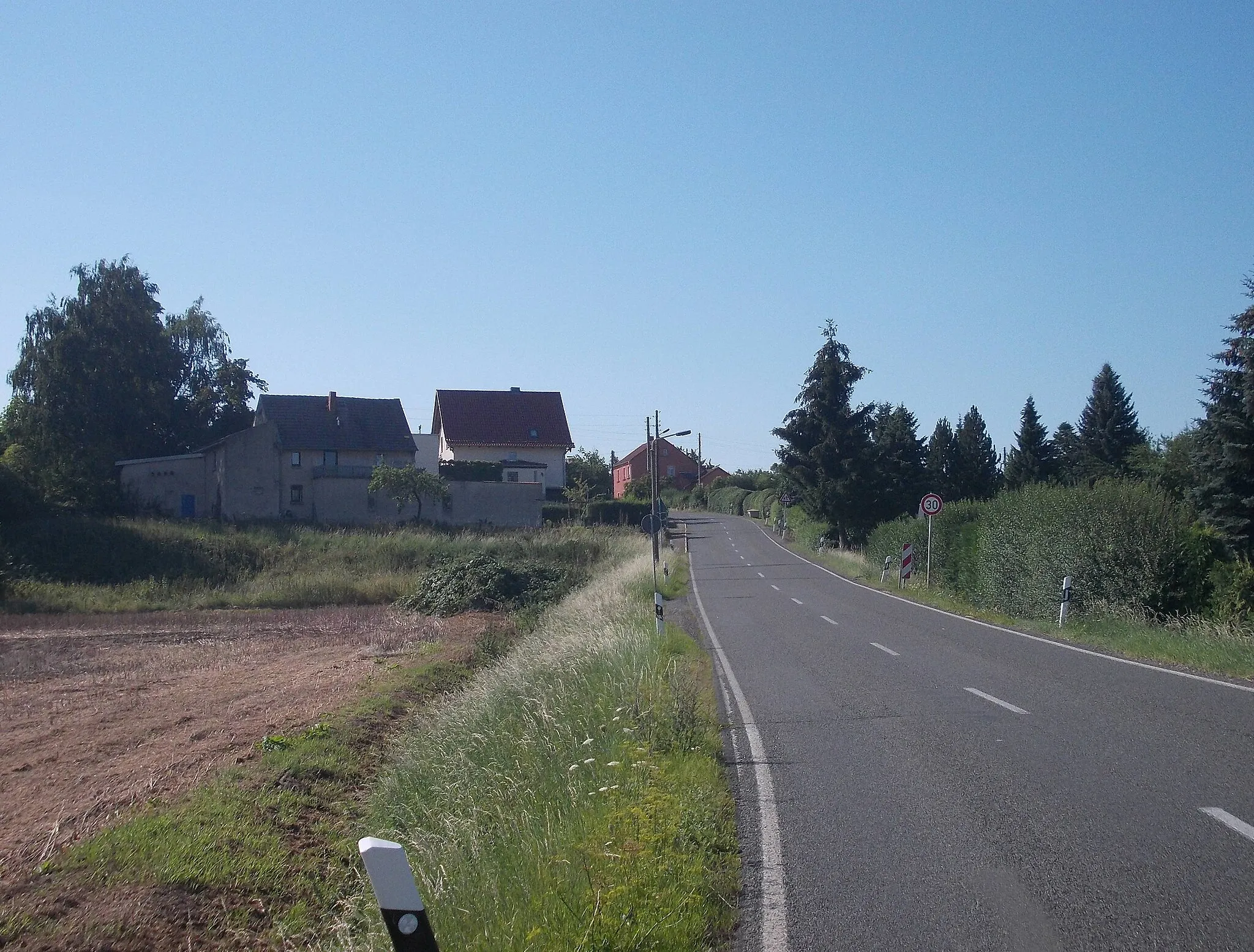 Photo showing: Neupoderschau (Meuselwitz, Altenburger Land district, Thuringia) from the north