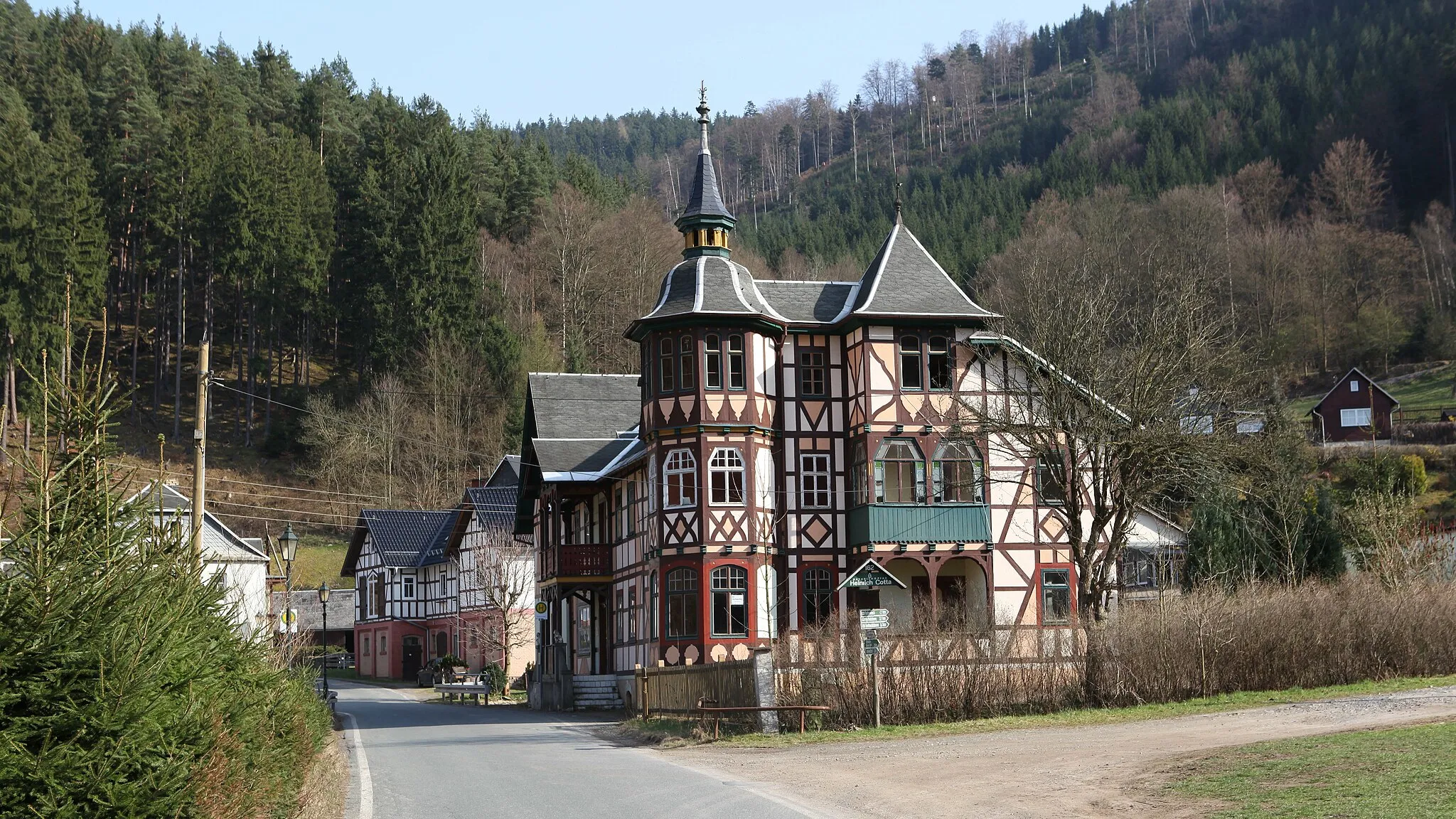 Photo showing: Ehem. Gasthaus zum Eisenhammer in Bockschmiede, Ot von Döschnitz