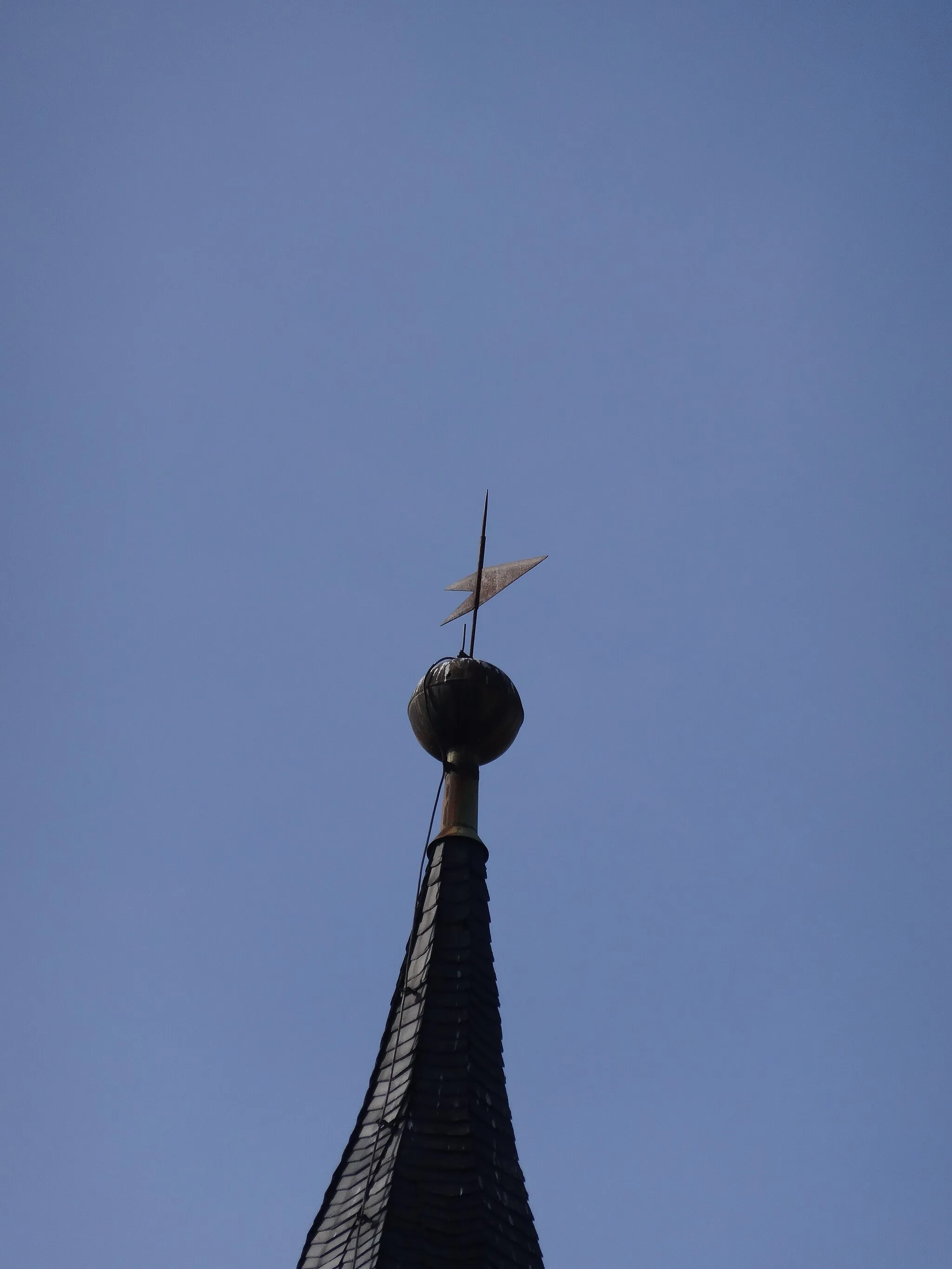 Photo showing: Weather vane on the curch of Zeigerheim, Thuringia, Germany